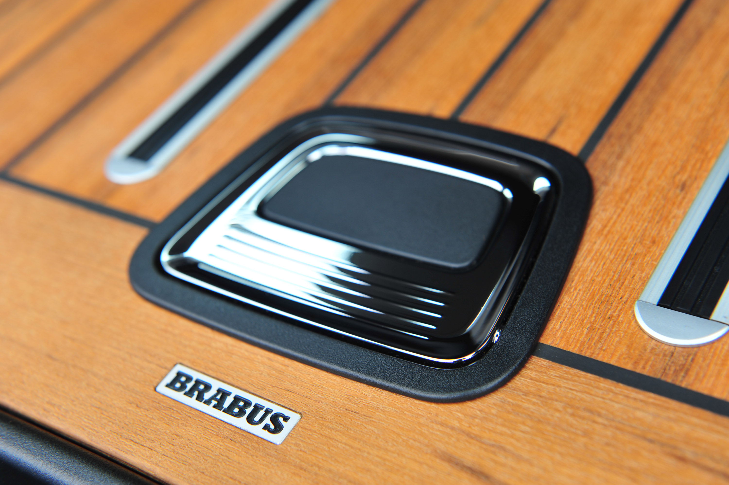 Brabus B63S-700 Widestar Mercedes-Benz ML 63 photo #25