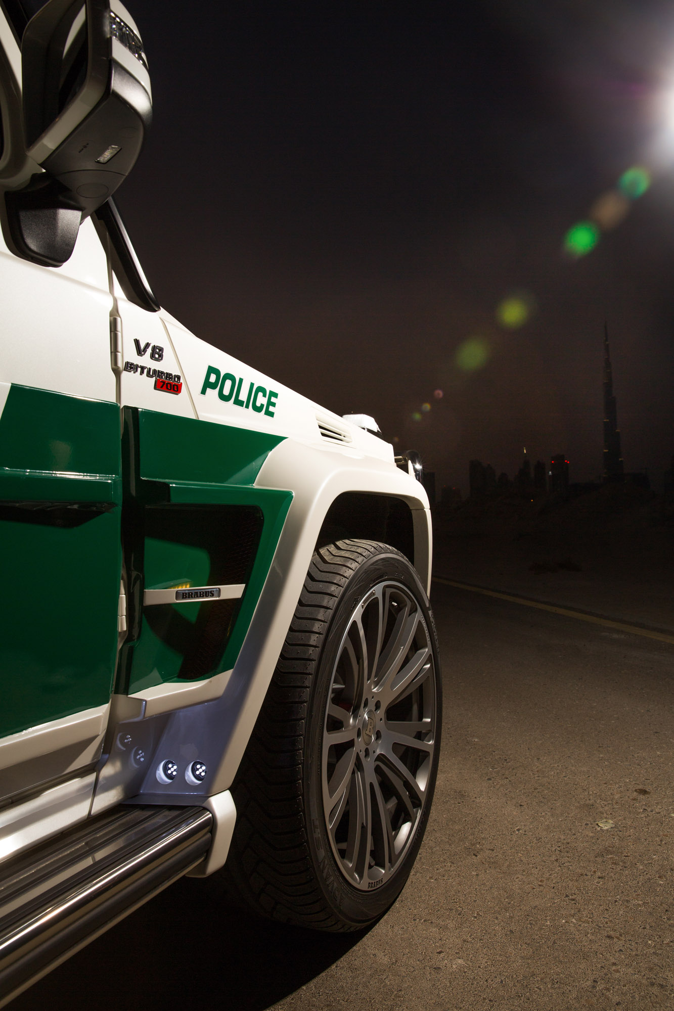 Brabus Mercedes-Benz B63S-700 Widestar Dubai Police photo #23