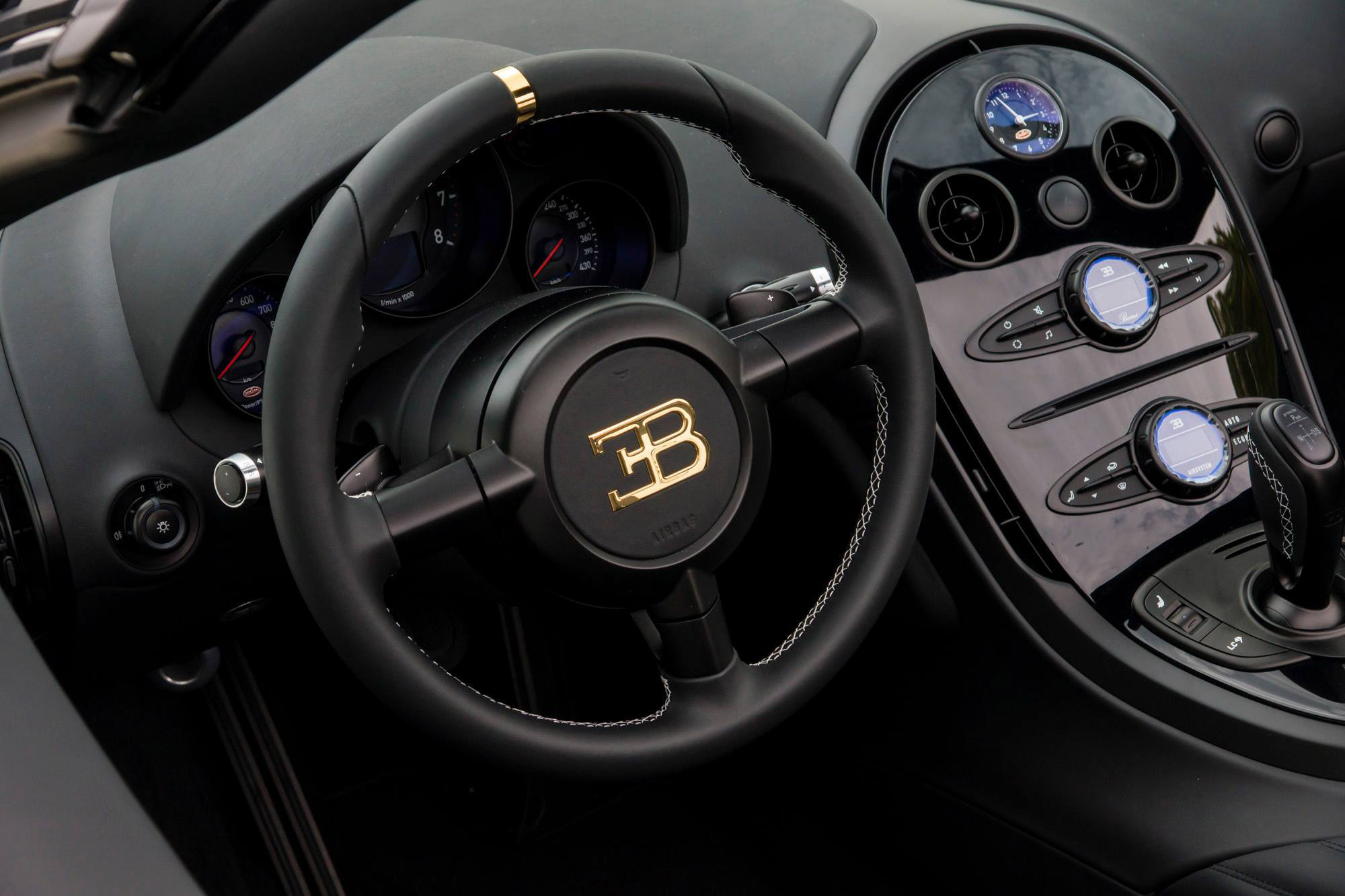 Bugatti Grand Sport Vitesse Lang Lang Special Edition photo #8