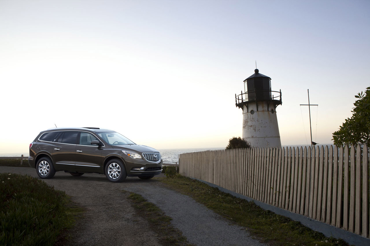 Buick Enclave photo #6