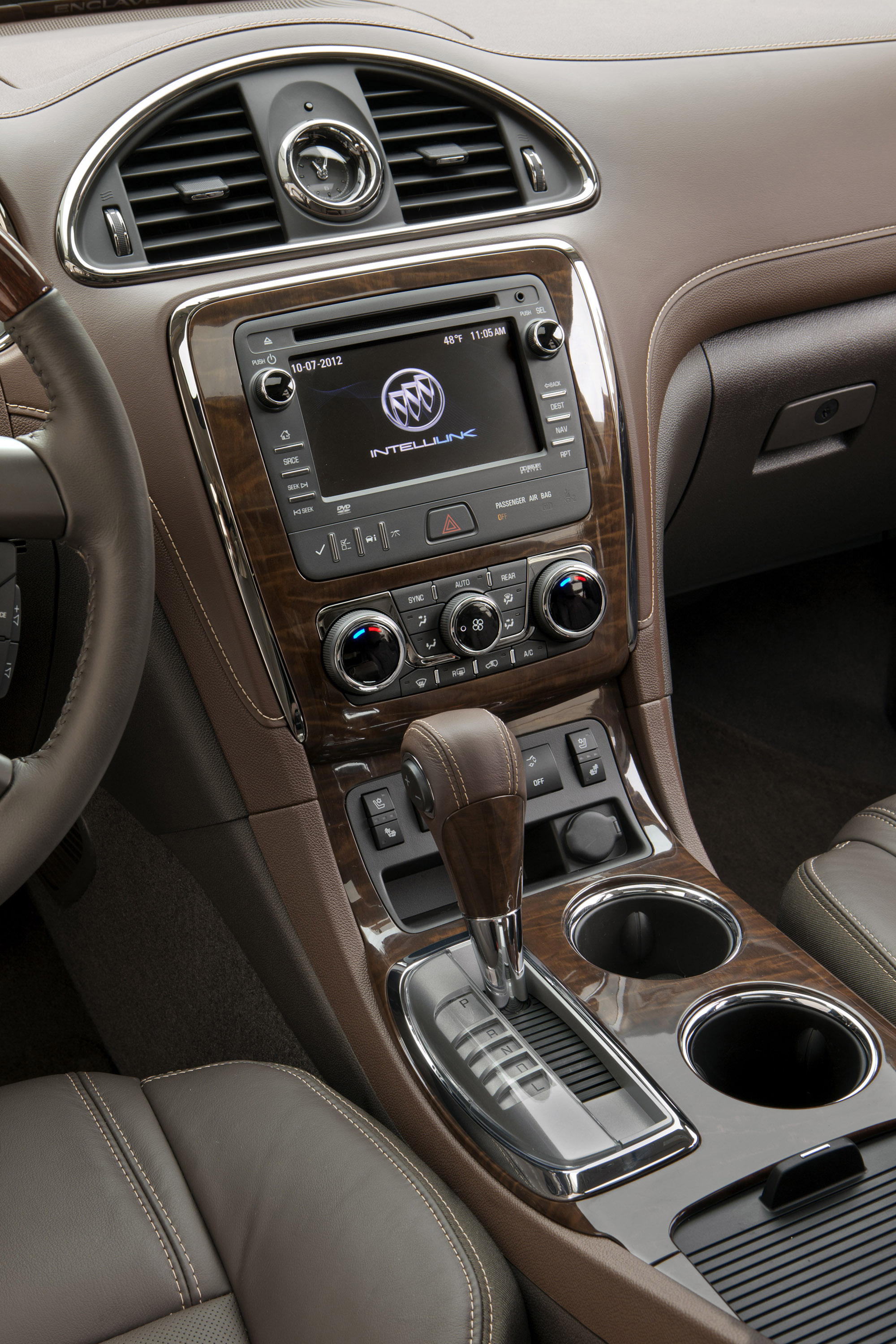 Buick Enclave photo #13
