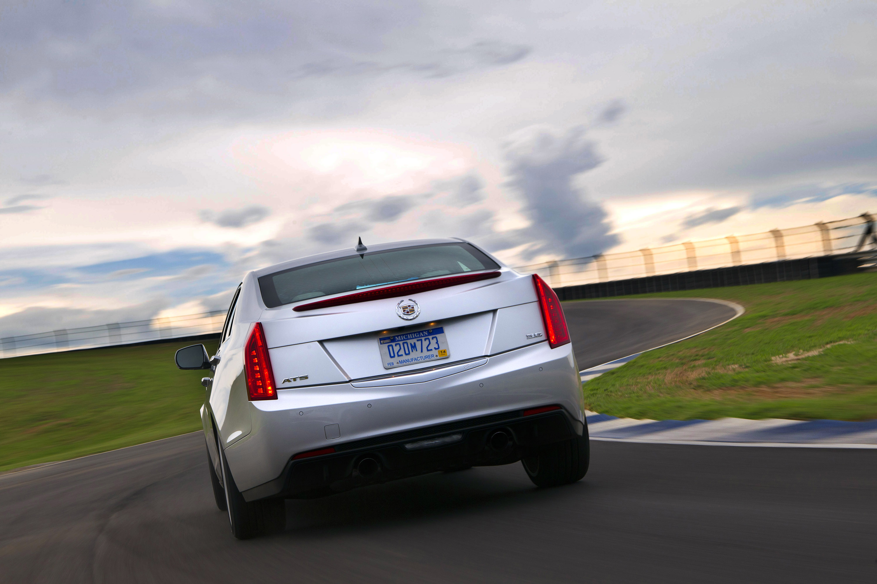 Cadillac ATS photo #38