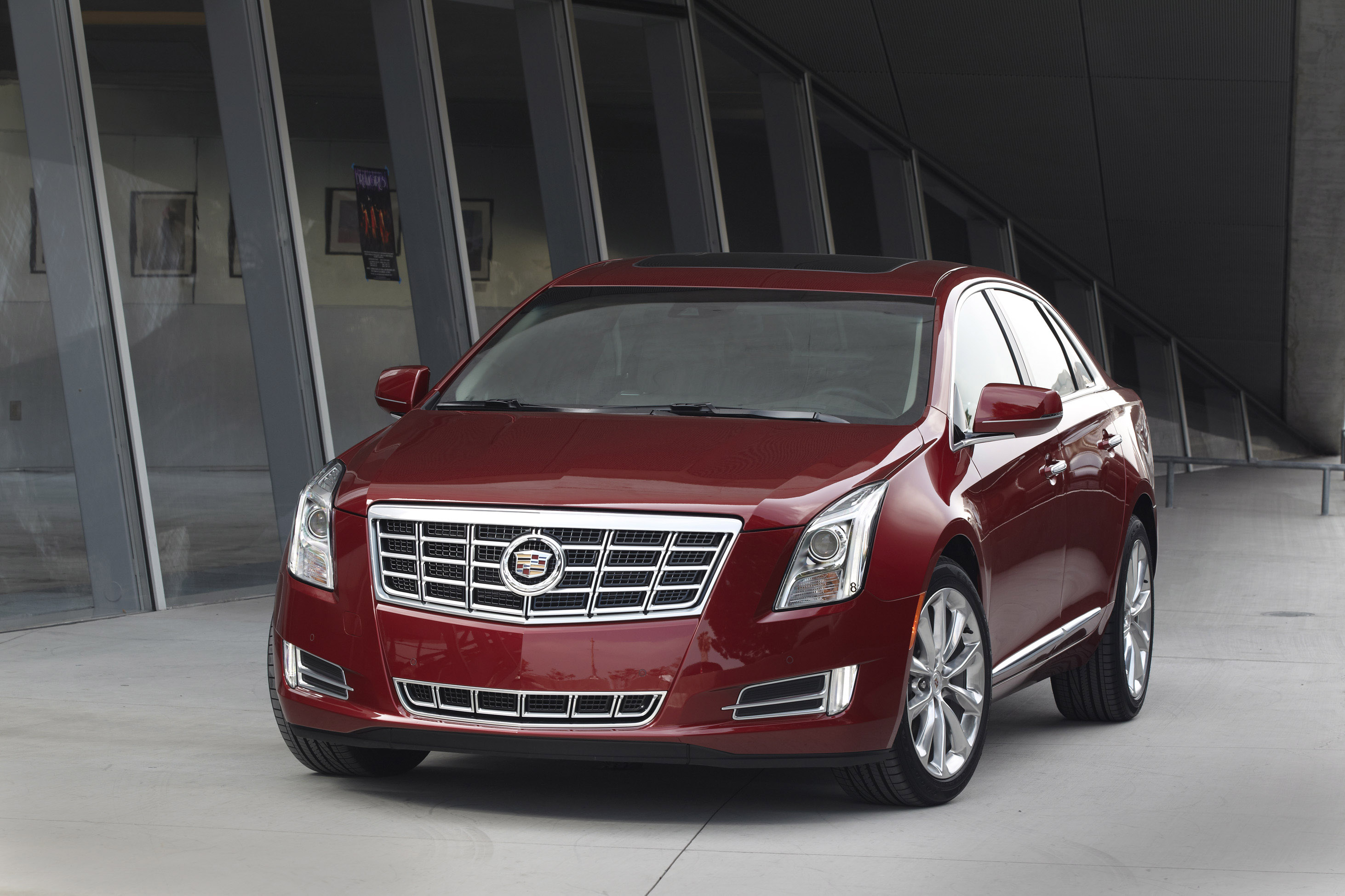 Cadillac XTS photo #1