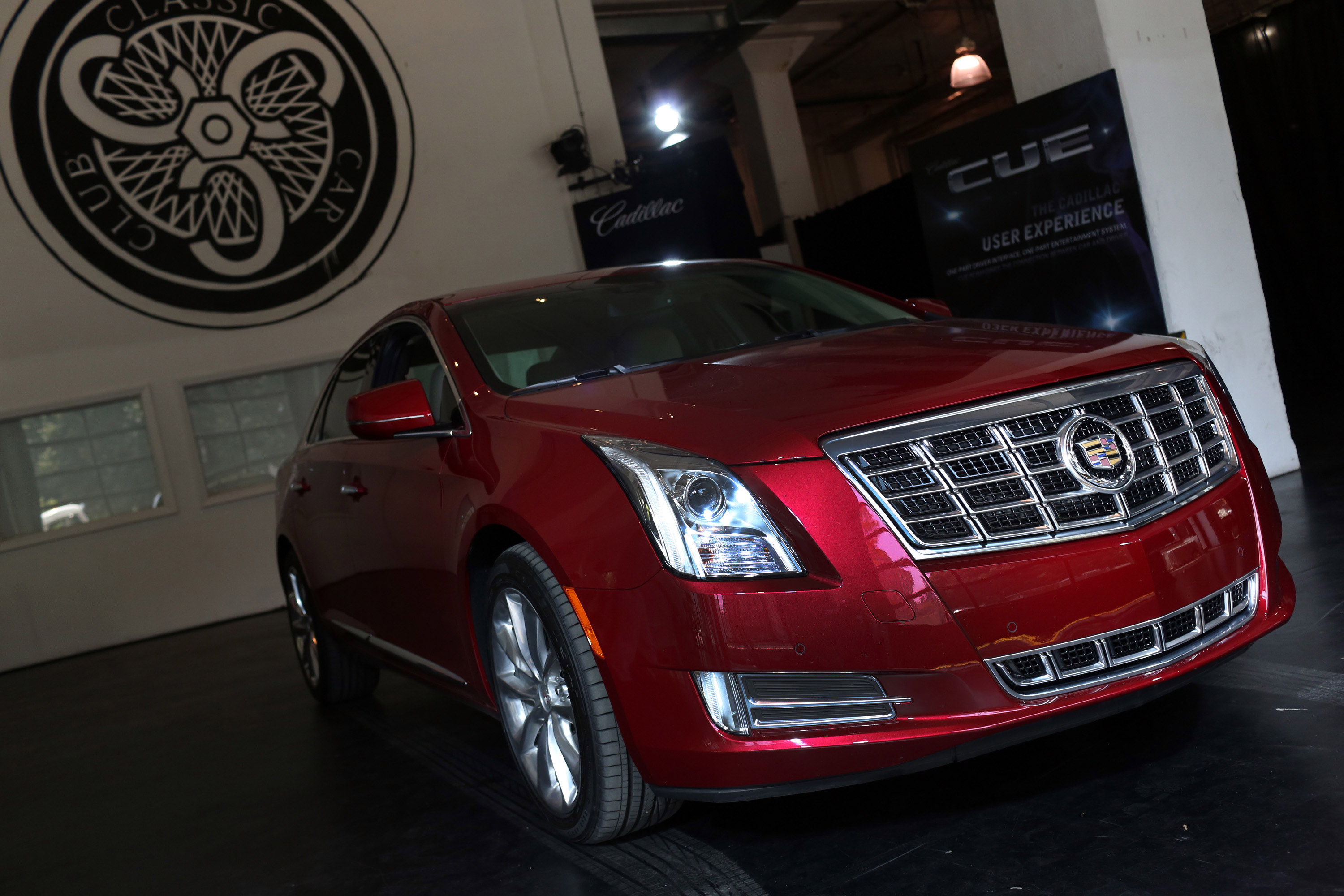 Cadillac XTS photo #20