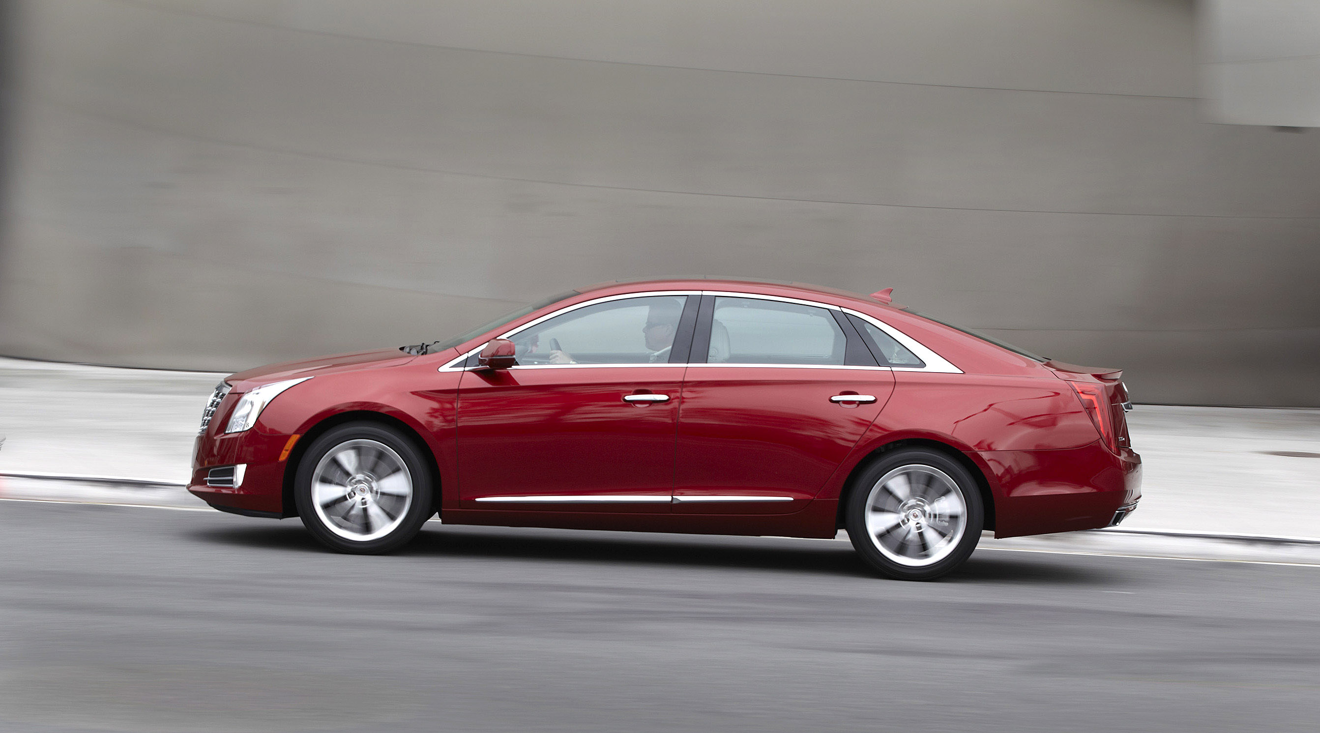 Cadillac XTS photo #25