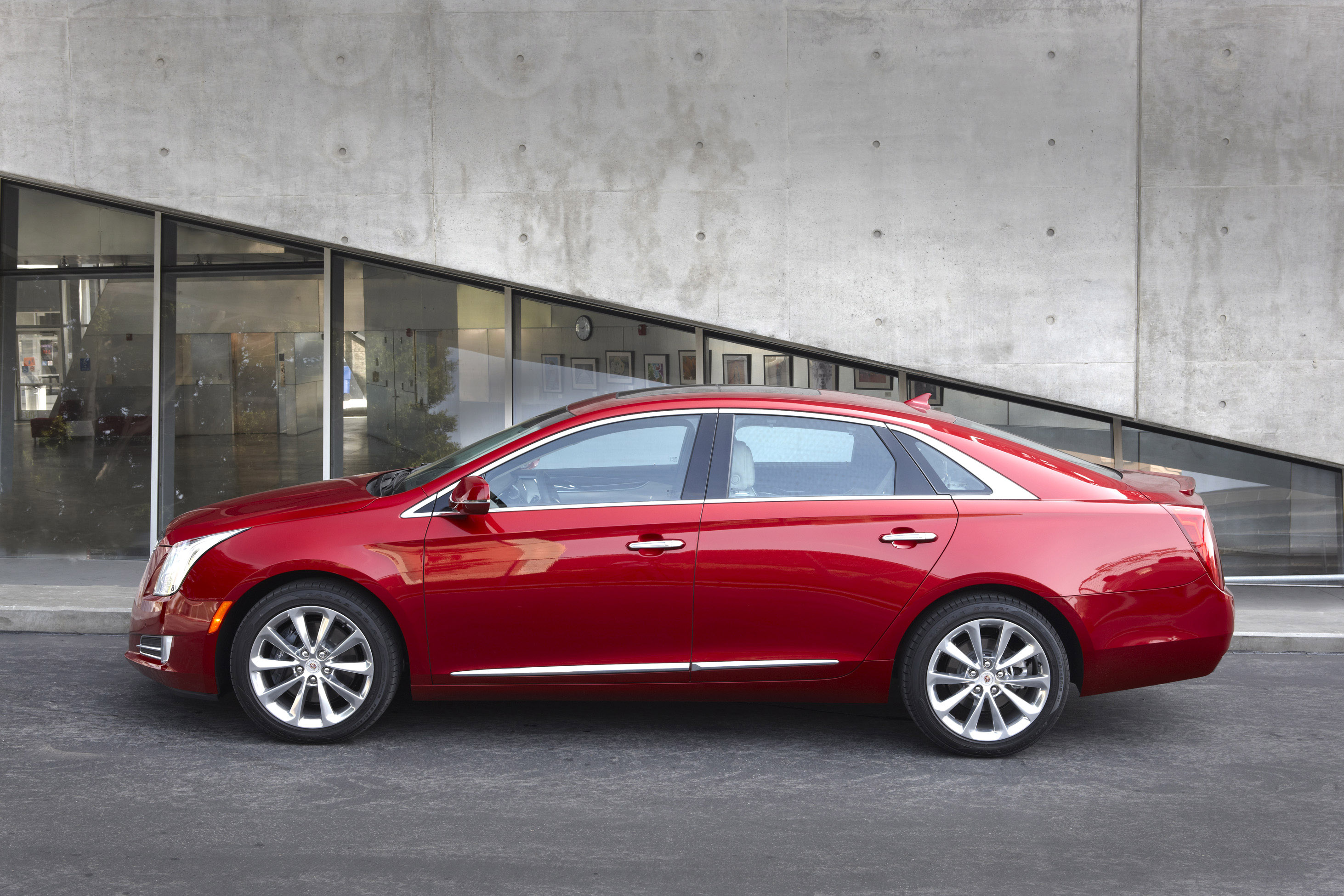 Cadillac XTS photo #26