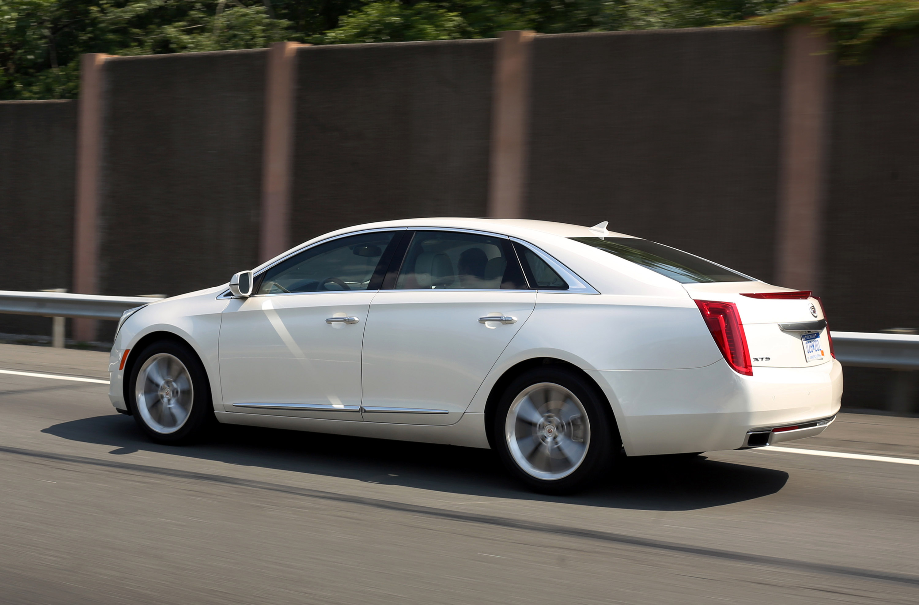 Cadillac XTS photo #59