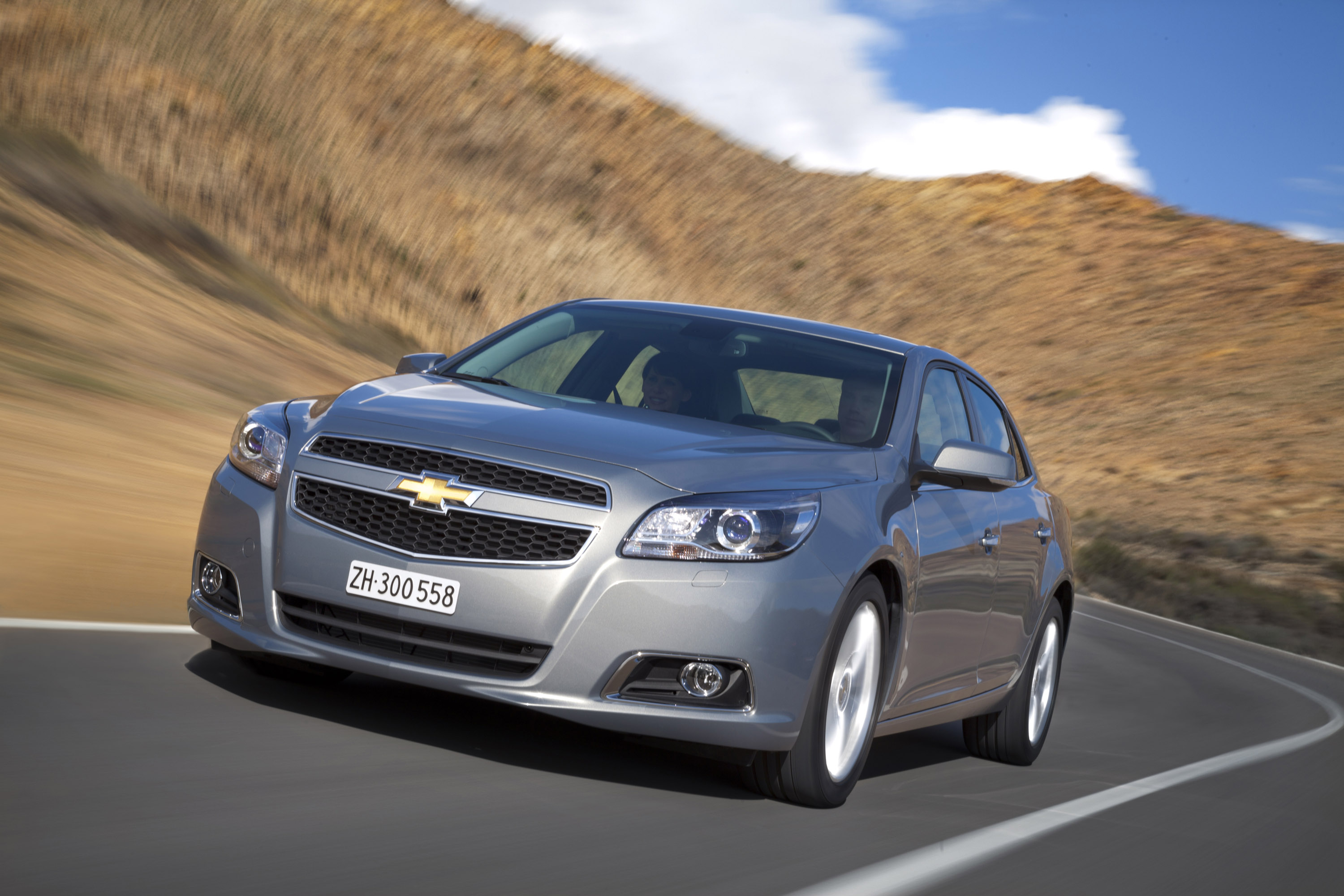 Chevrolet Malibu photo #2