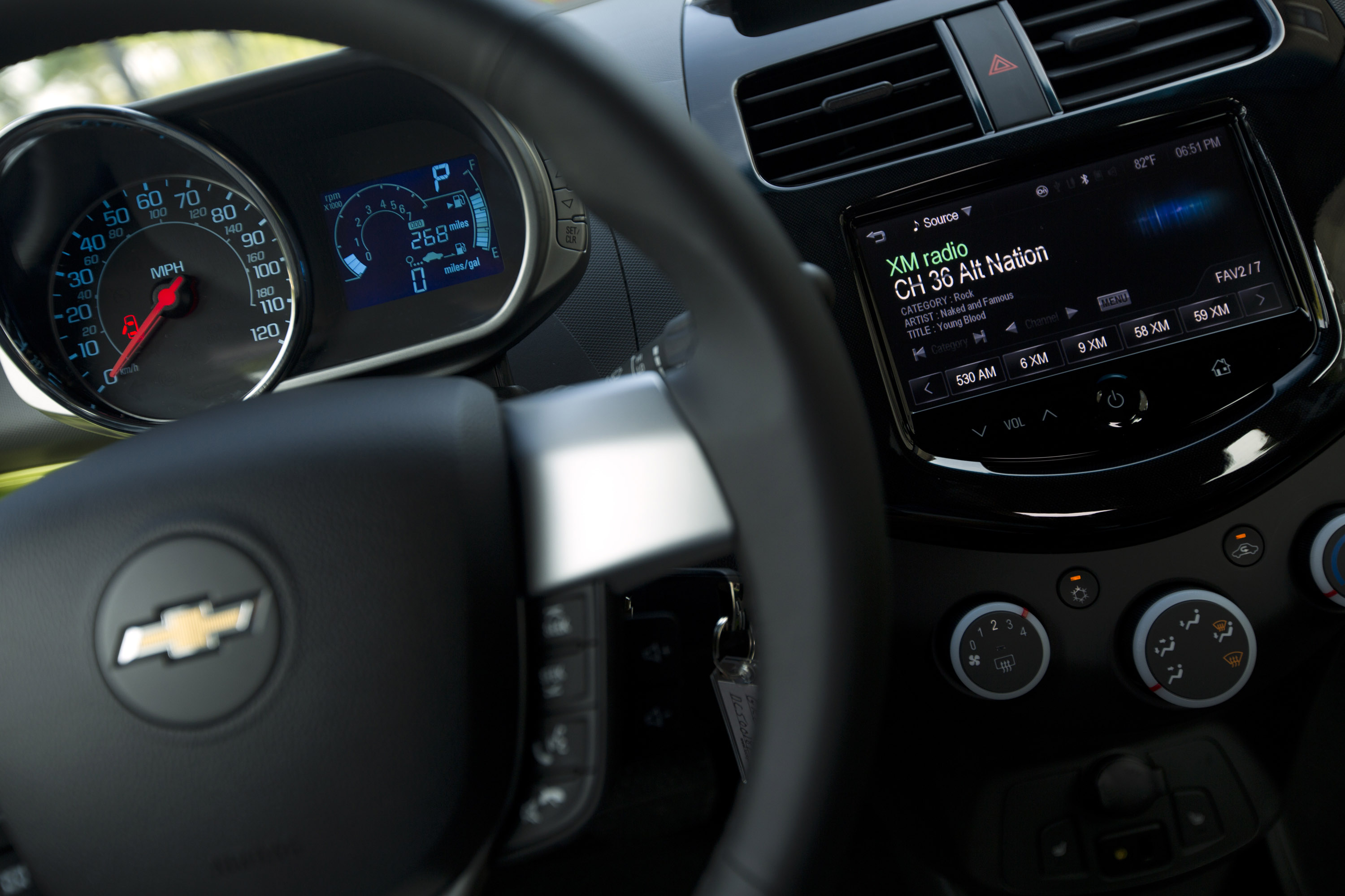 Chevrolet Spark photo #17