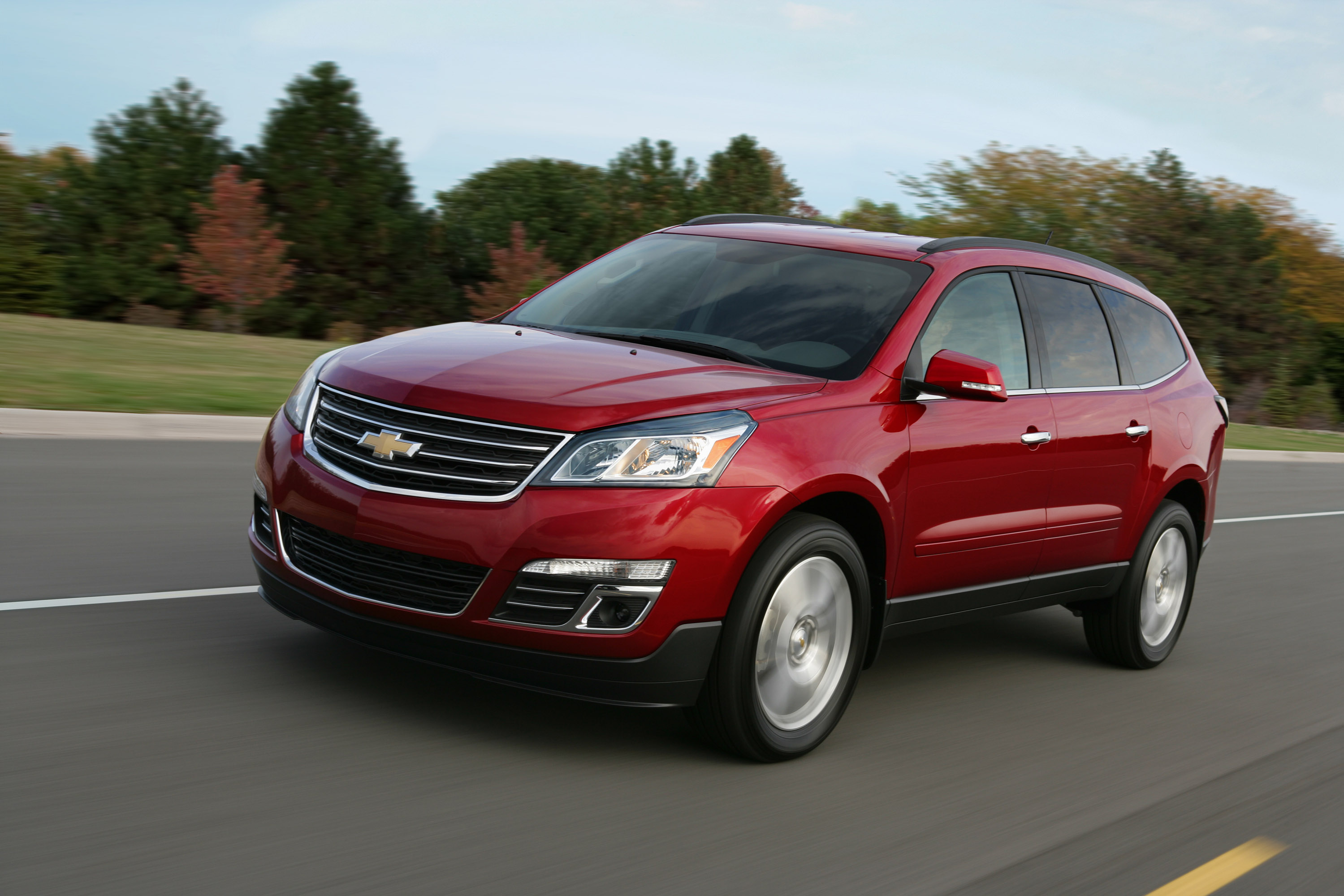 Chevrolet Traverse photo #2