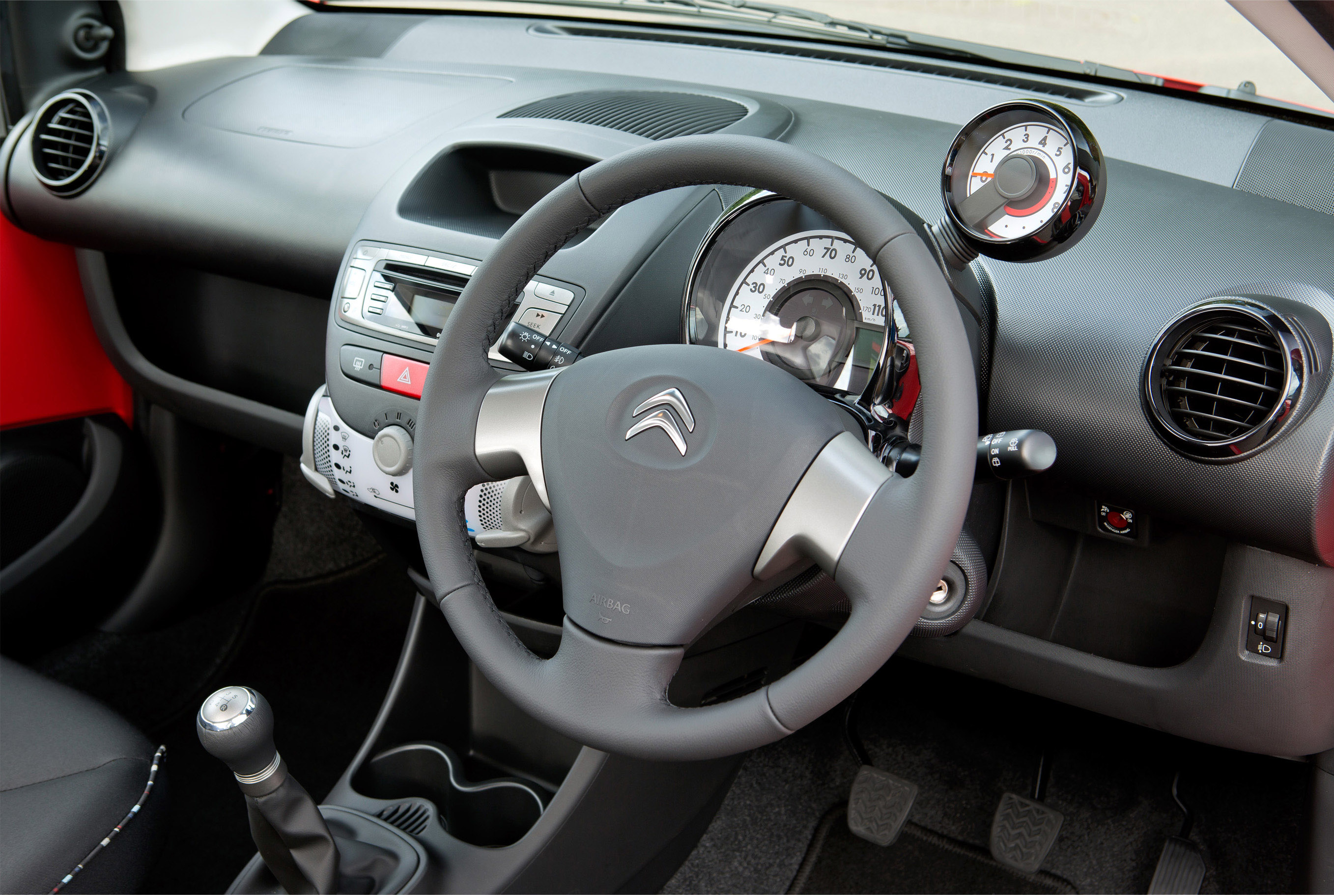 Citroen C1 Platinum photo #12