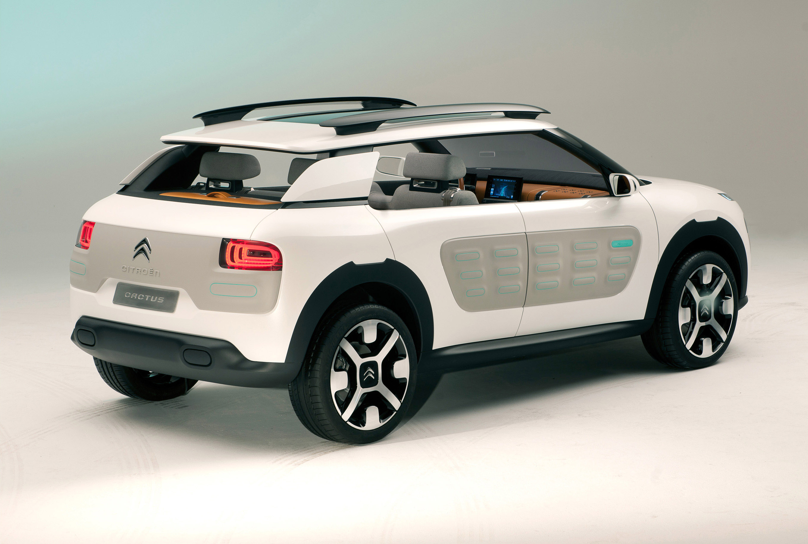 Концепт кроссовера Citroen салон