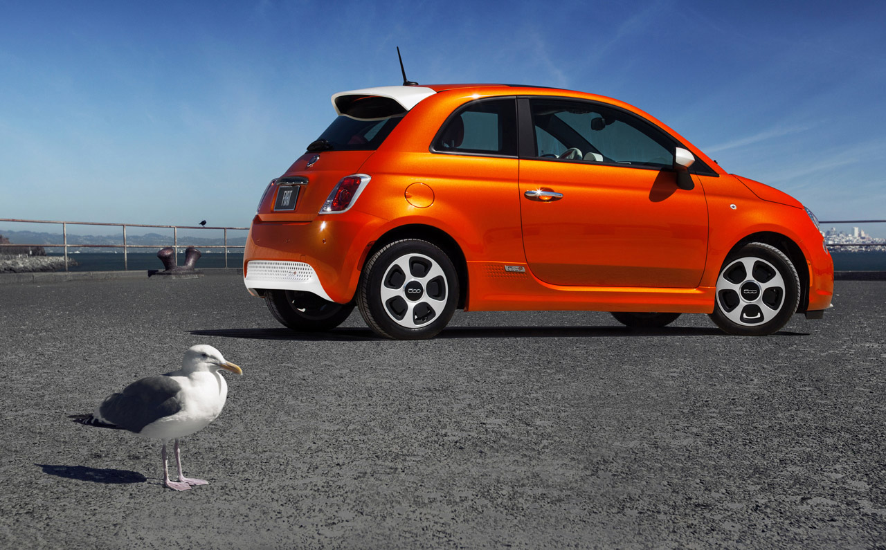 Fiat 500e photo #15