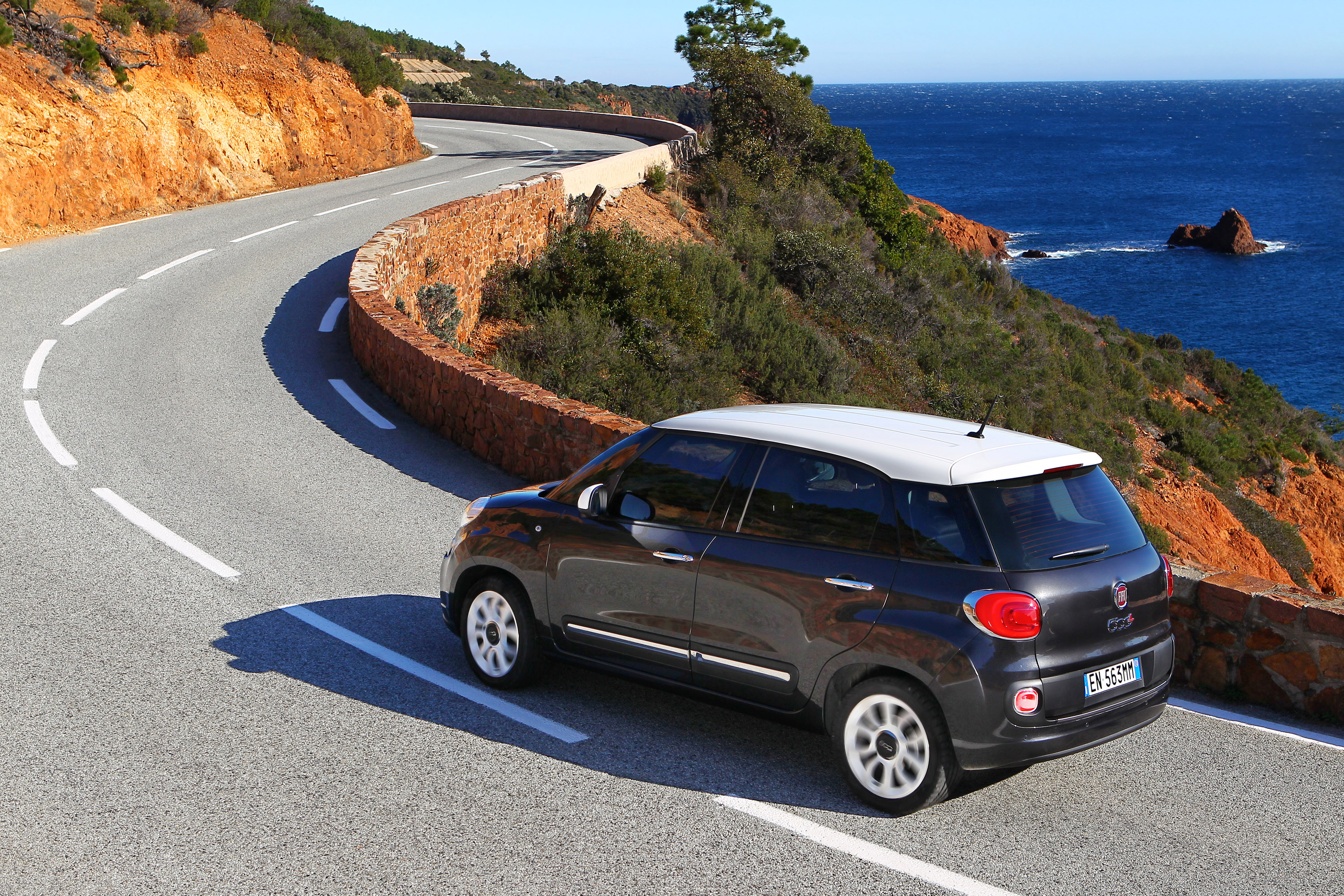 Fiat 500L photo #45