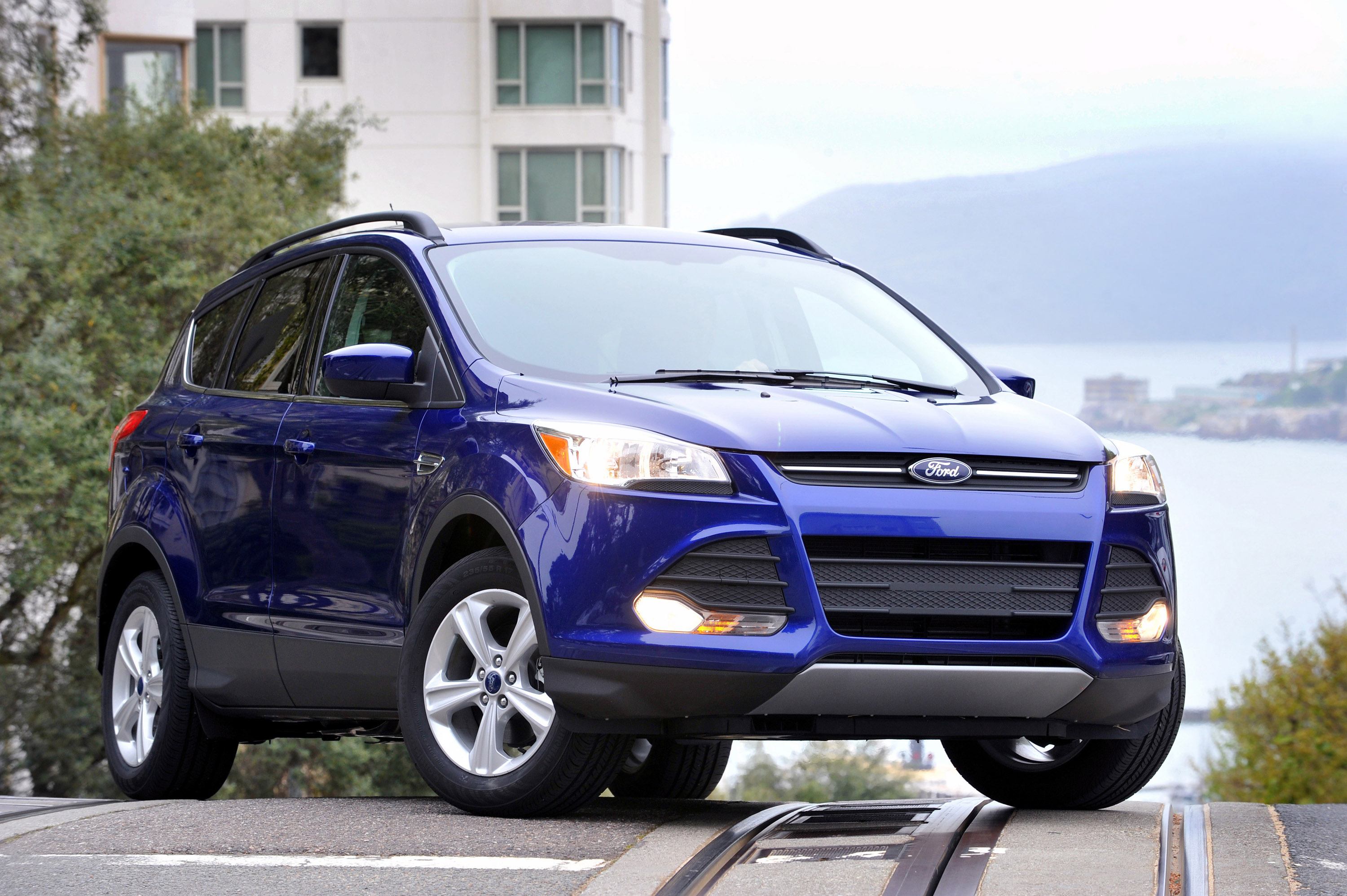 Ford Escape photo #14