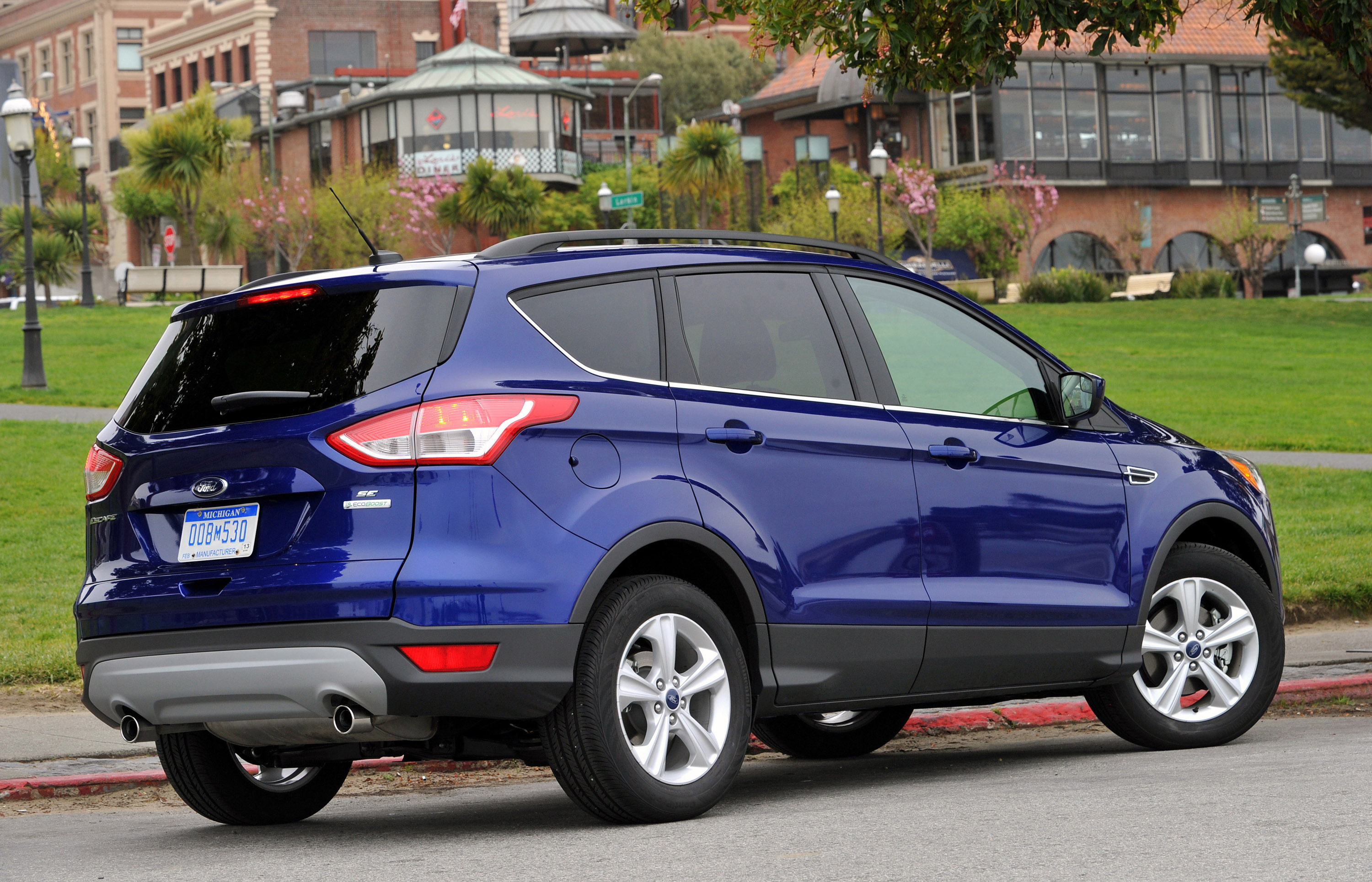 Ford Escape photo #17