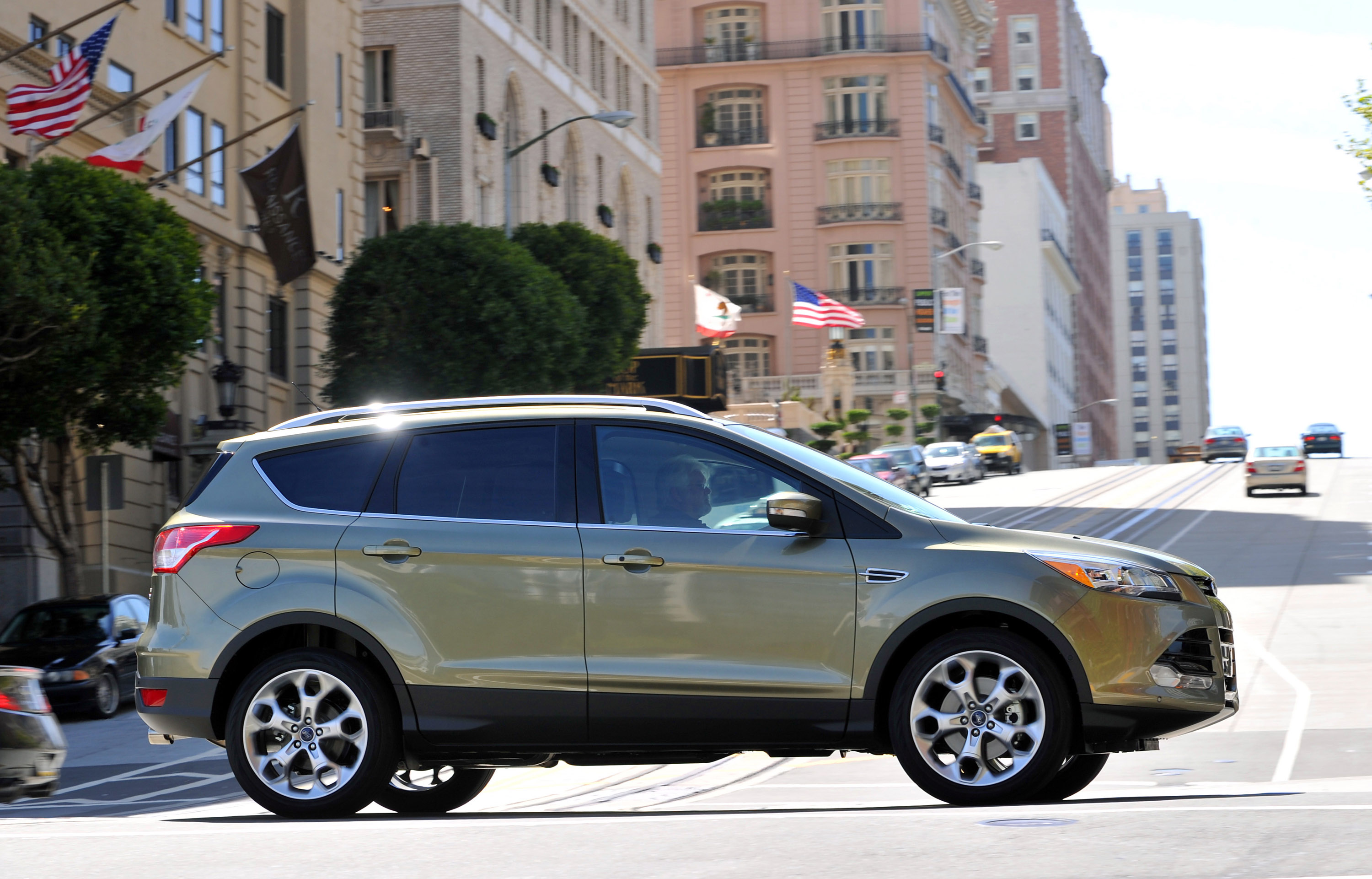 Ford Escape photo #26