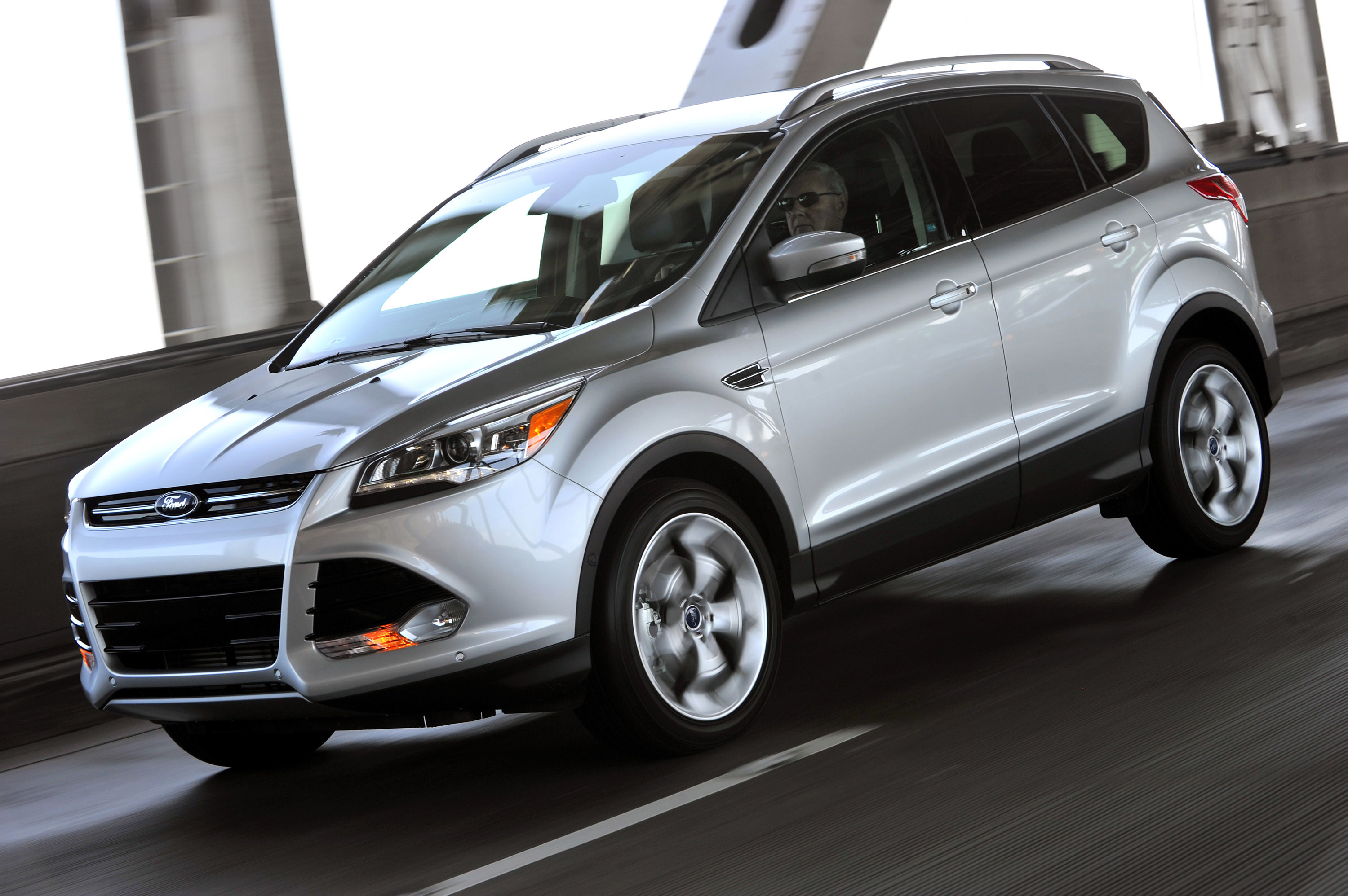 Ford Escape photo #28