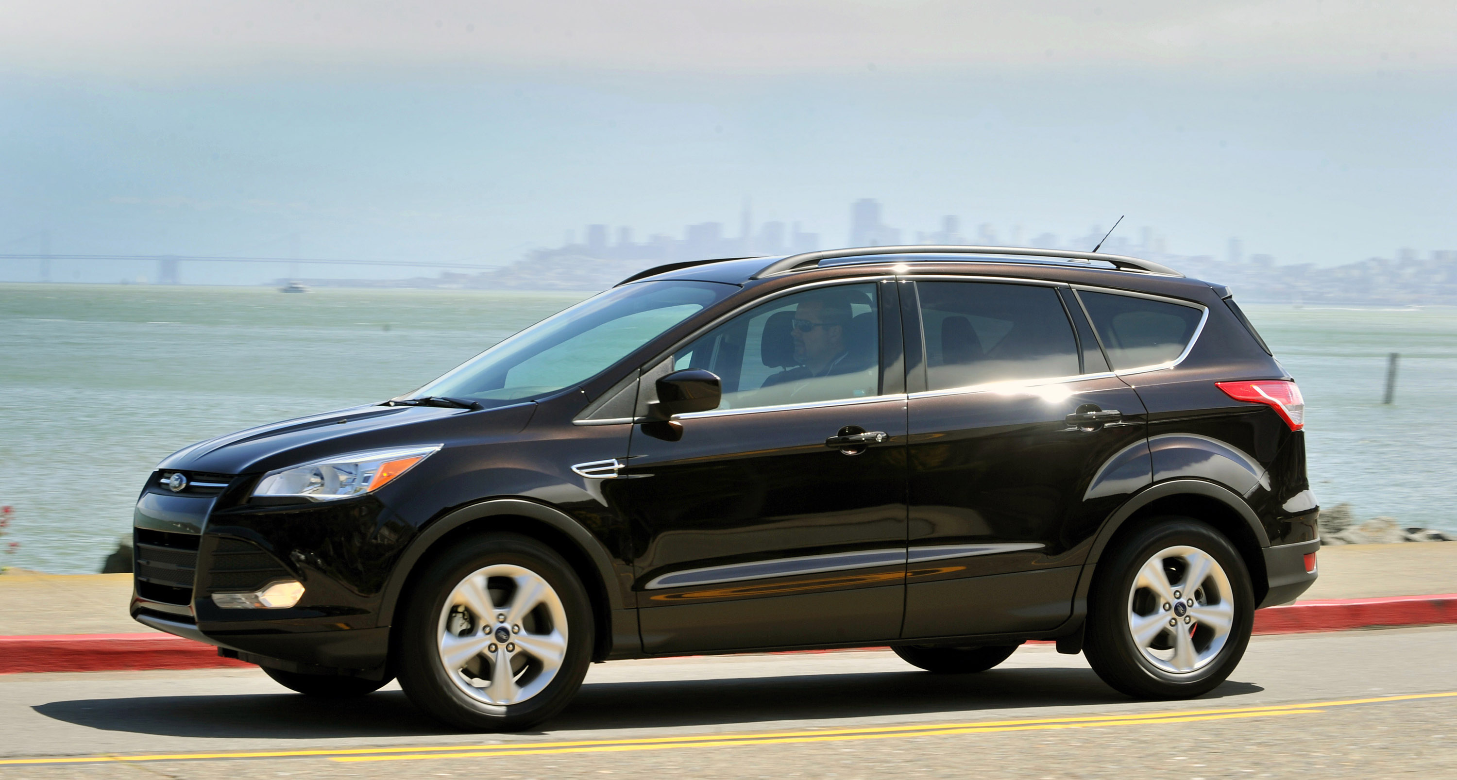 Ford Escape photo #45