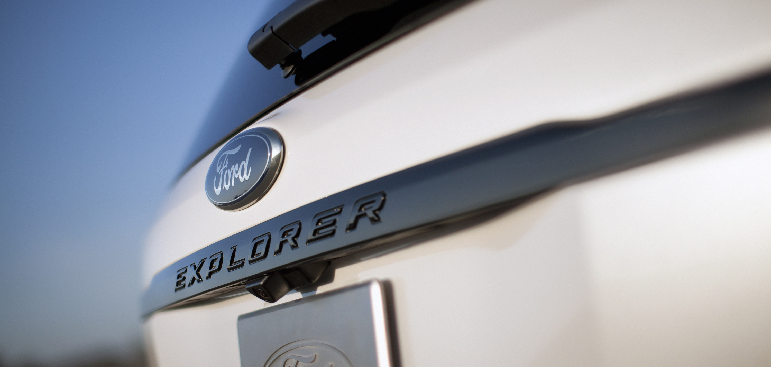 Ford Explorer Sport photo #21