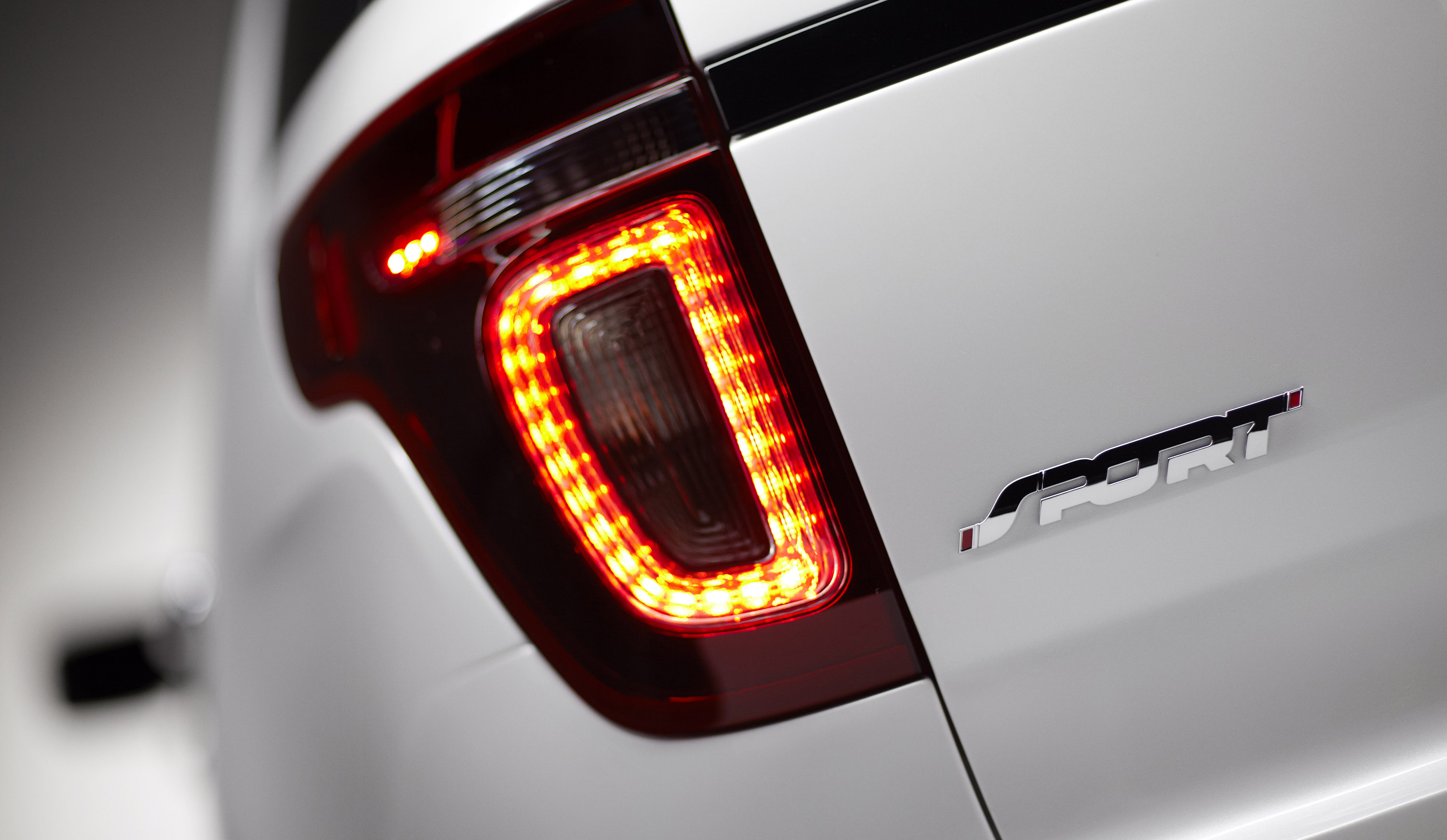 Ford Explorer Sport photo #22