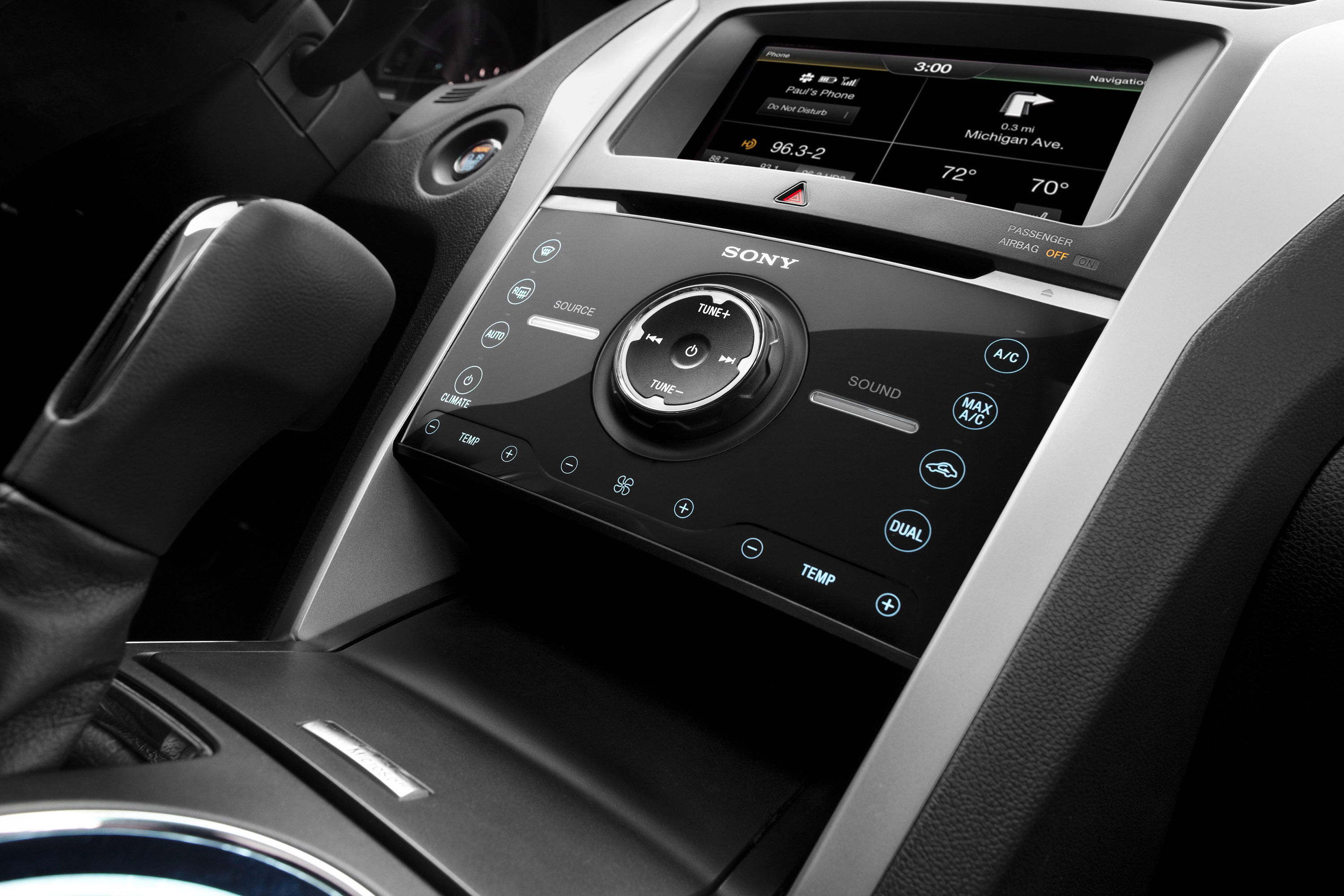 Ford Explorer Sport photo #33