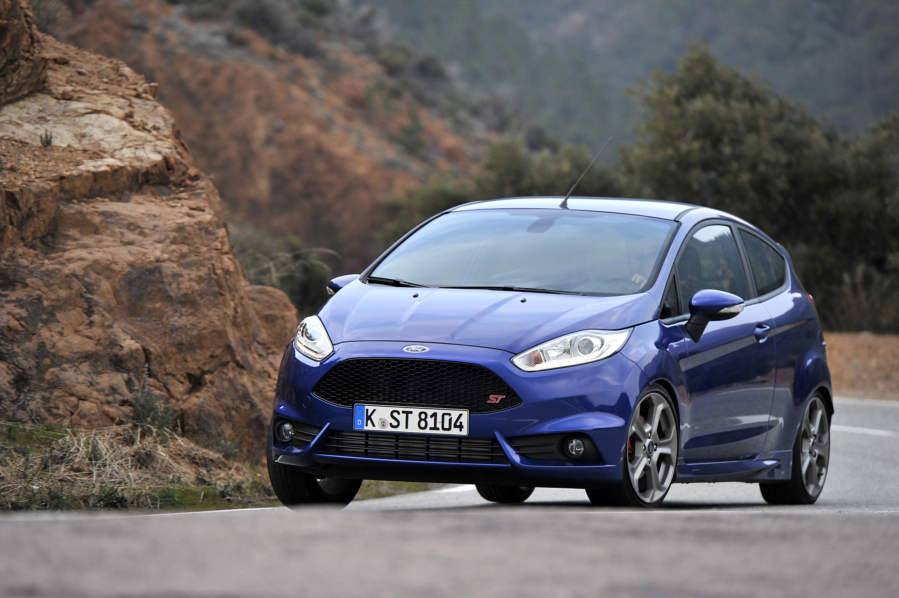 2013 Ford Fiesta ST - HD Pictures @ carsinvasion.com