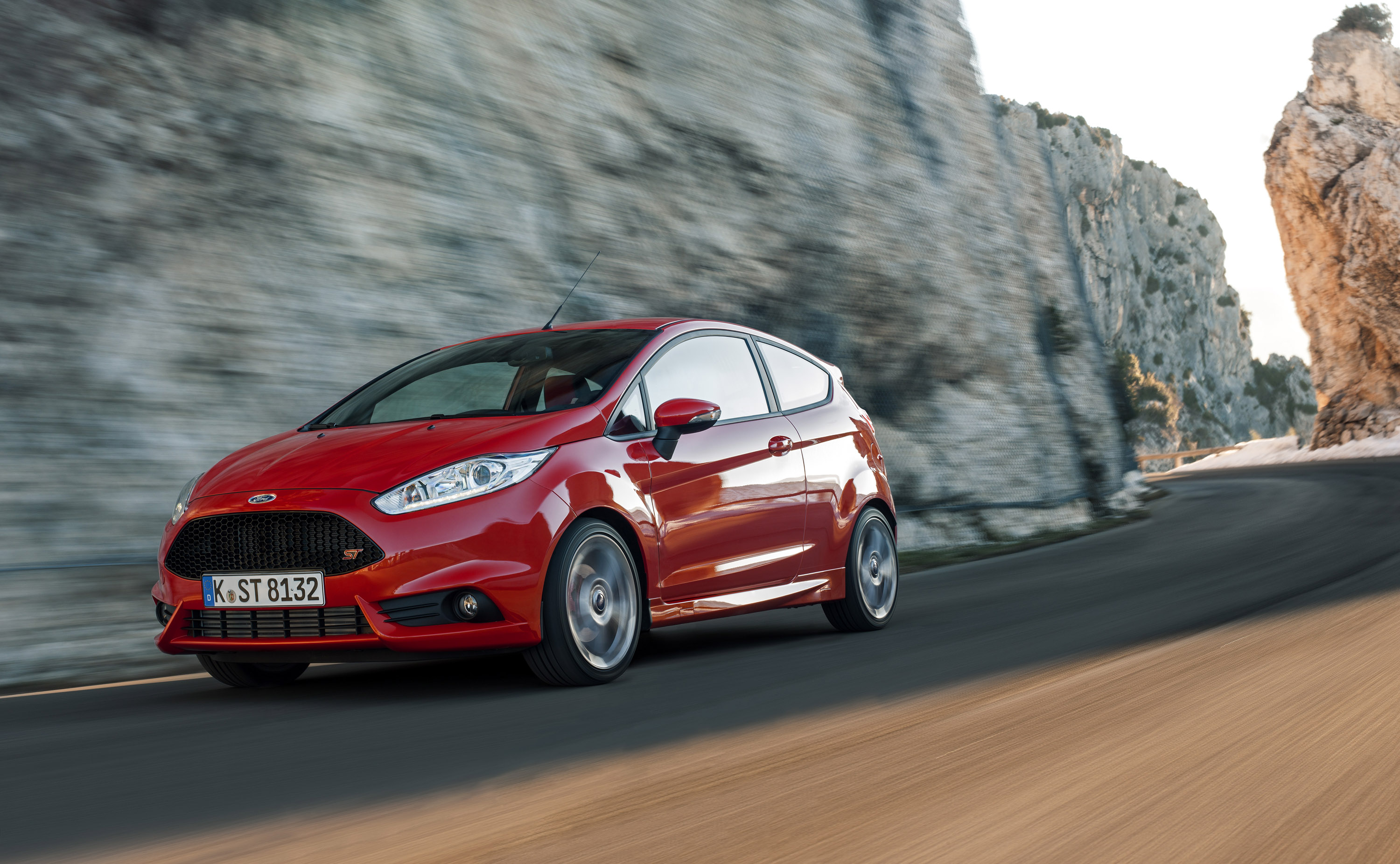 Ford Fiesta РѕР±РѕРё