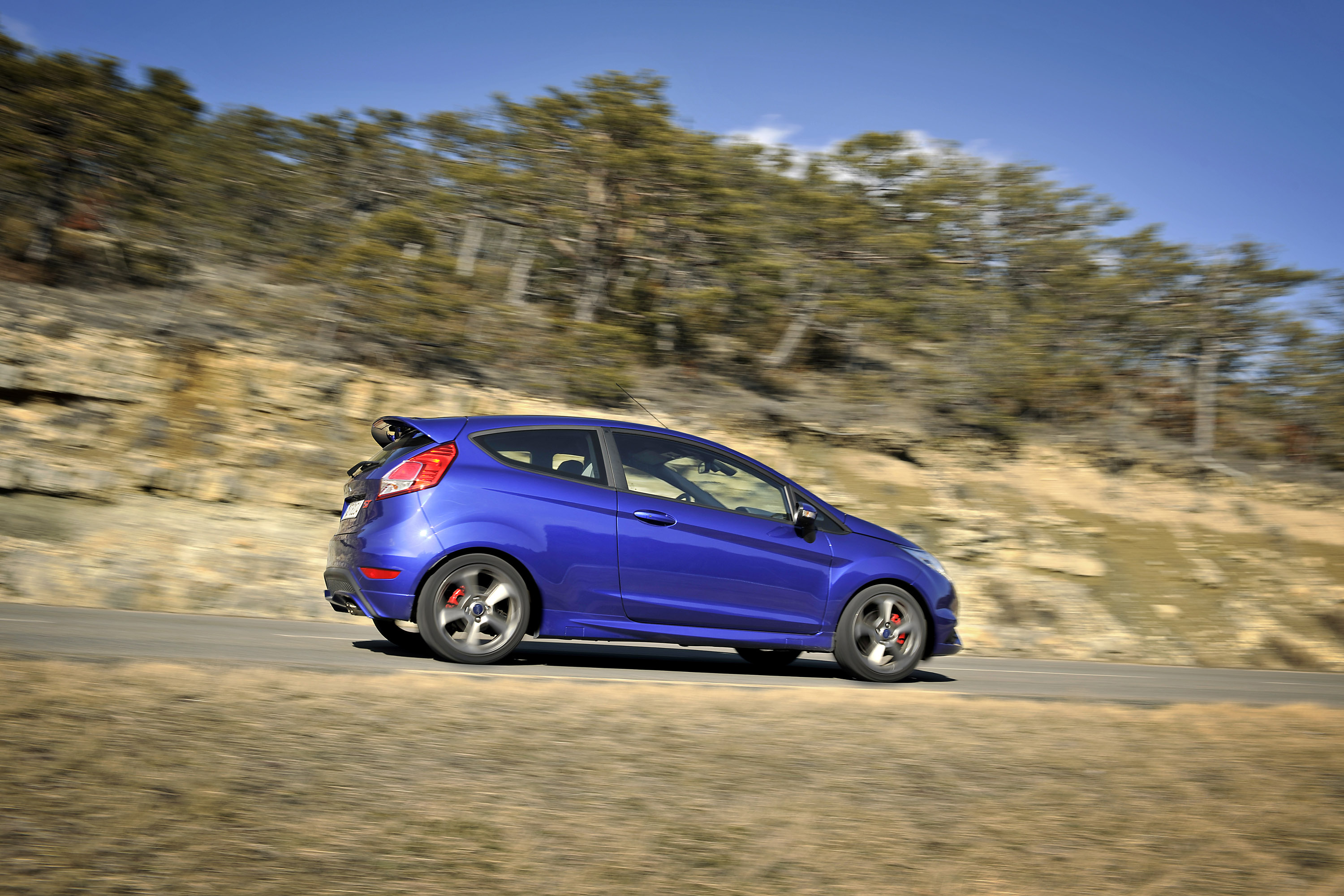 Ford Fiesta ST photo #35