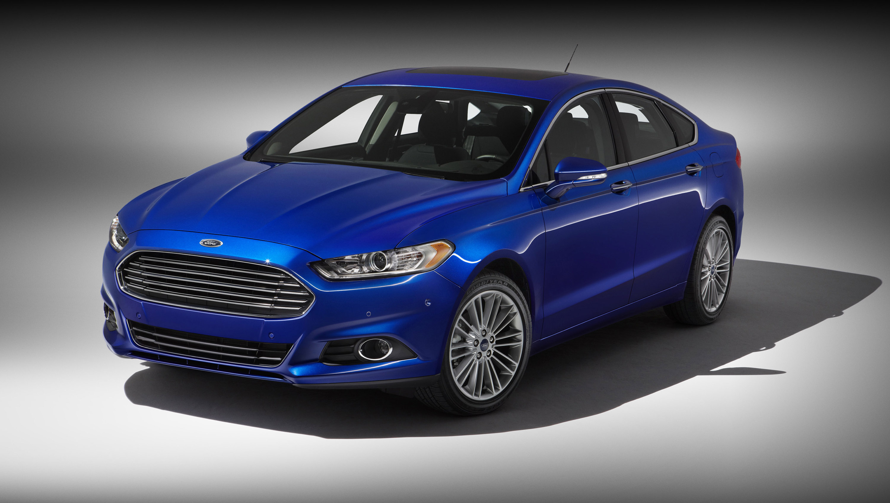 Ford Fusion Hybrid photo #7