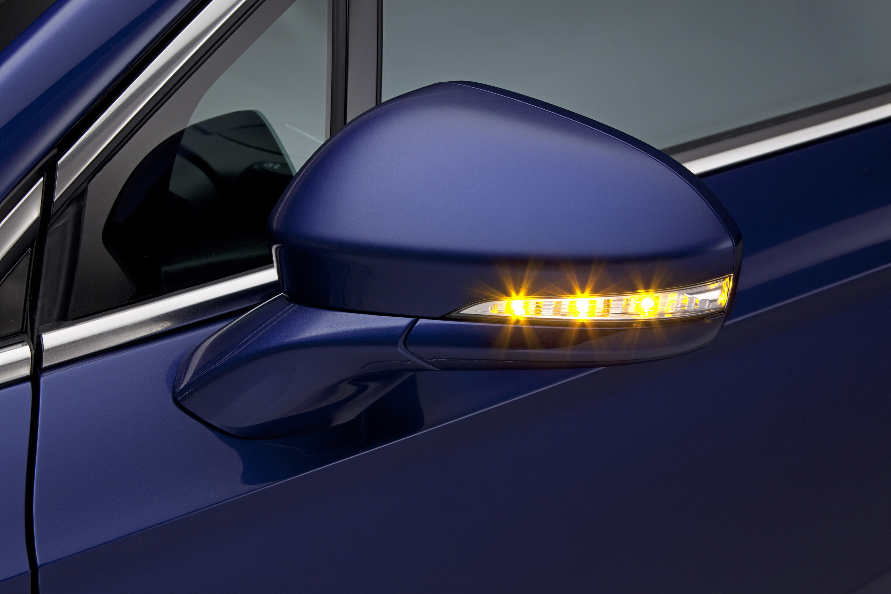 Ford Fusion Hybrid photo #15