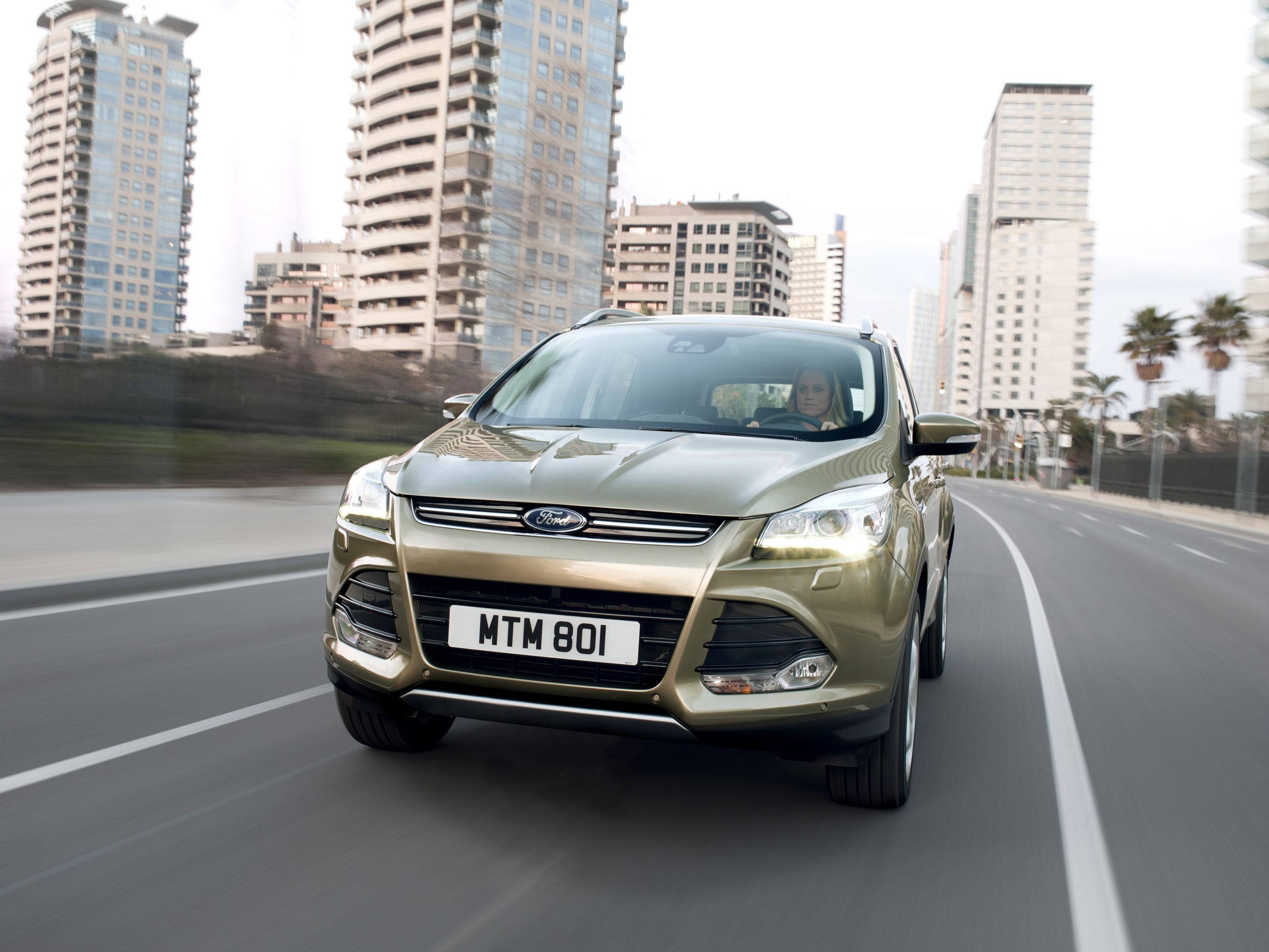 Ford Kuga photo #3