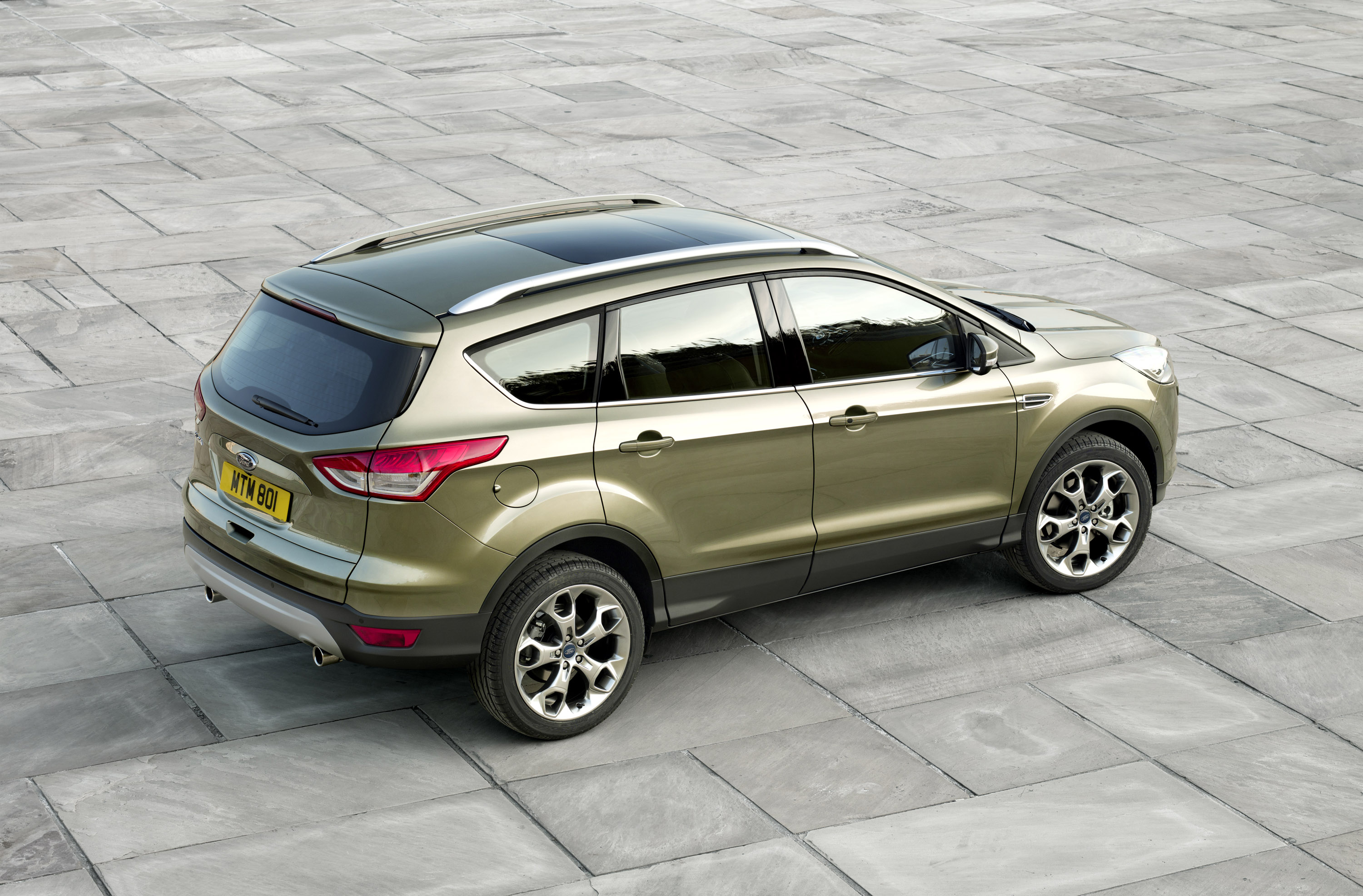 Ford Kuga photo #16