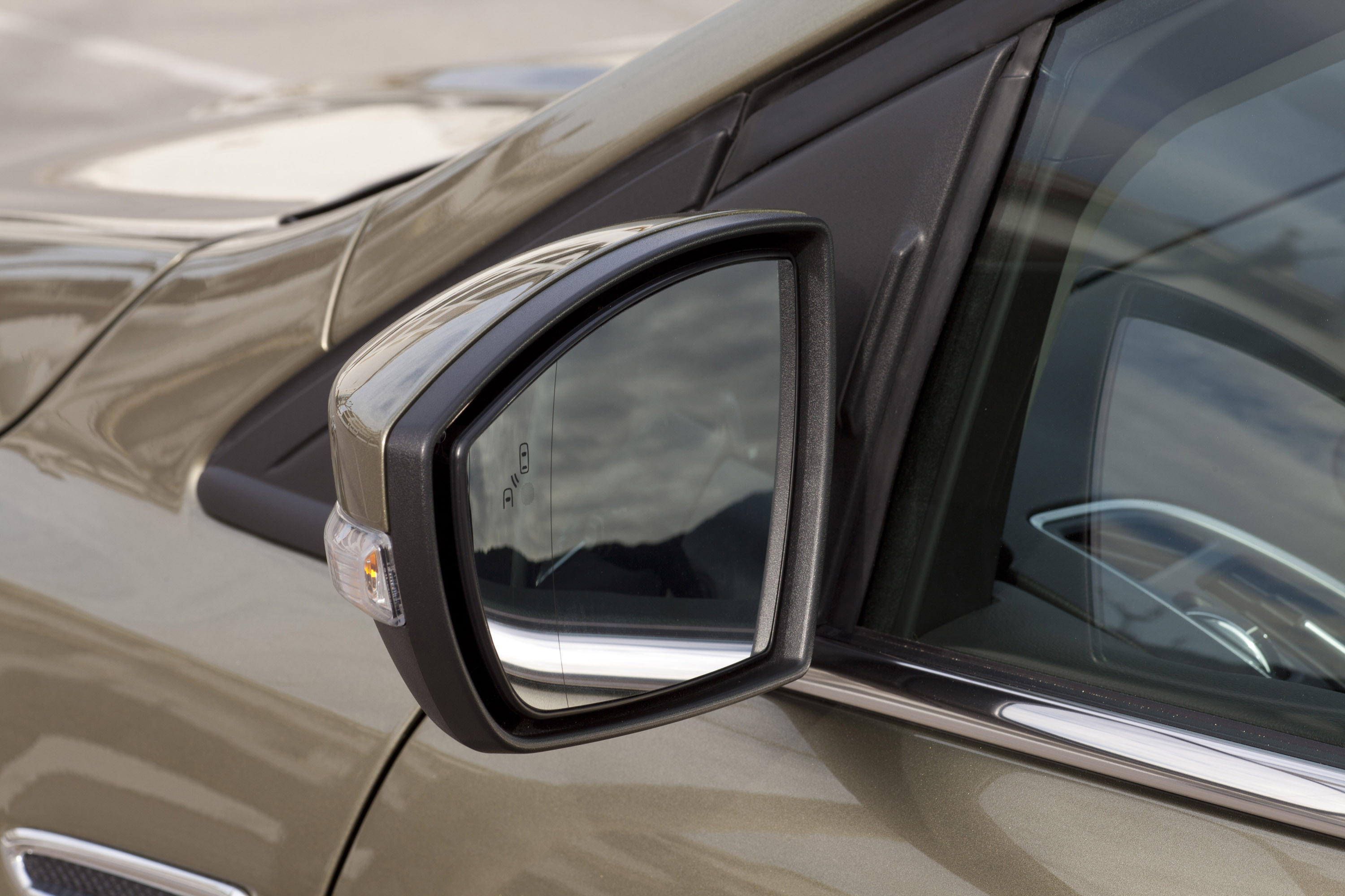 Ford Kuga photo #27