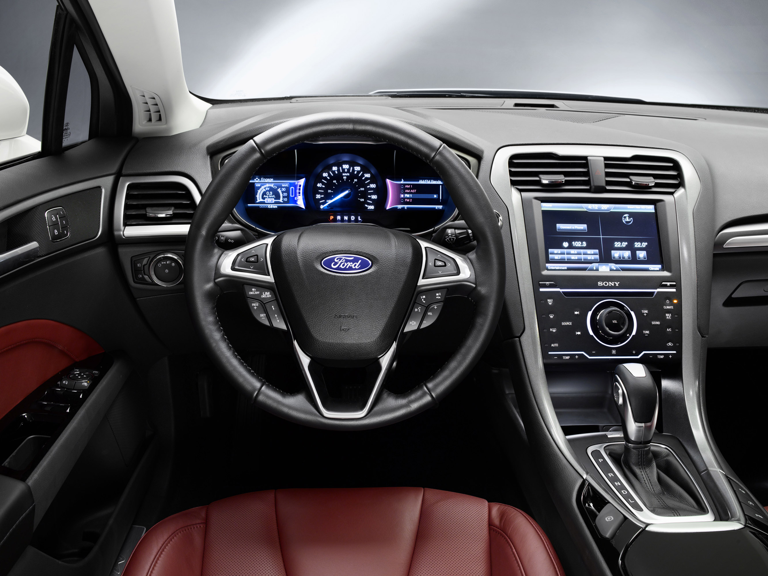 Ford Mondeo/Fusion photo #18
