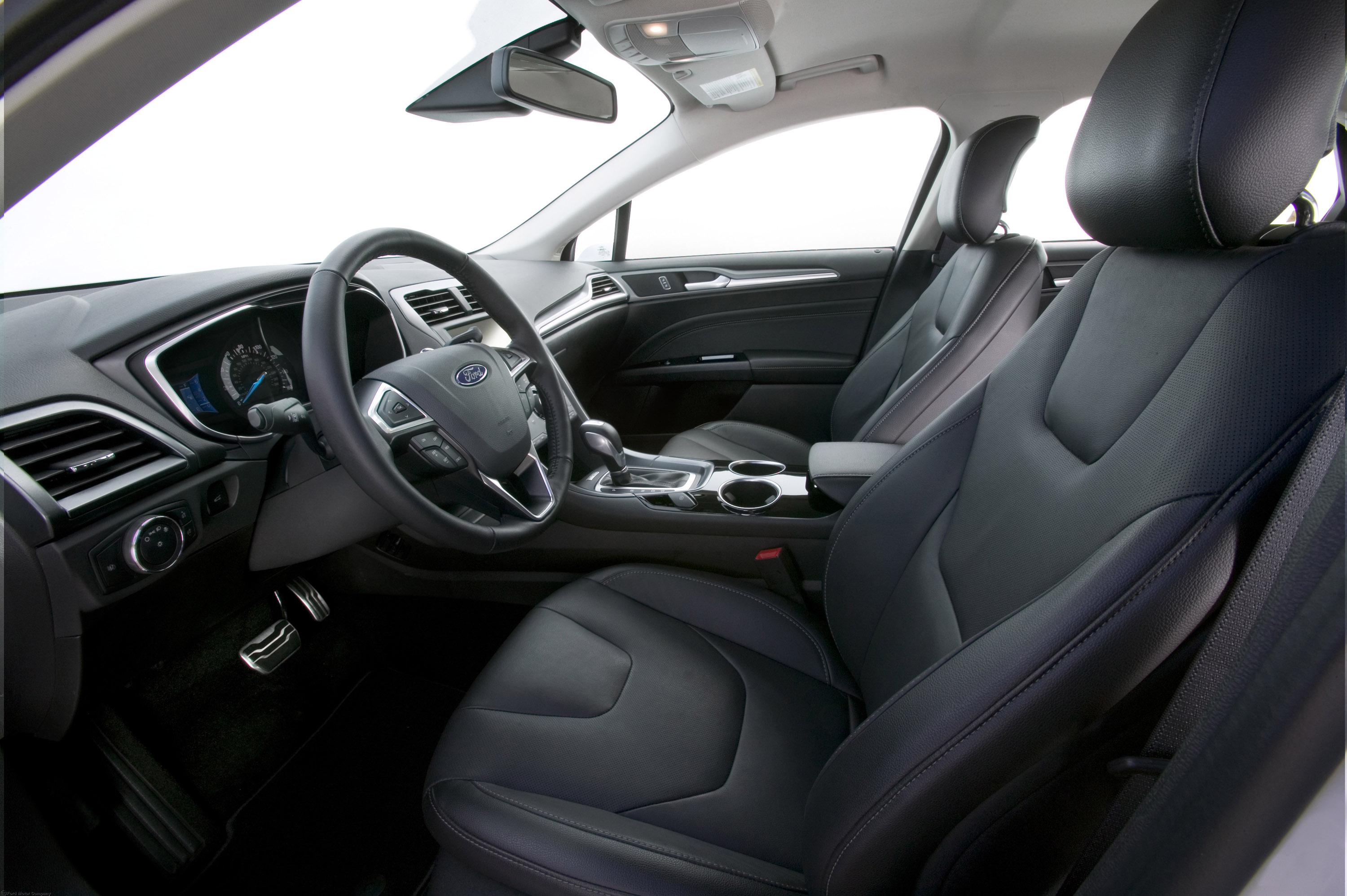 Ford Mondeo/Fusion photo #20