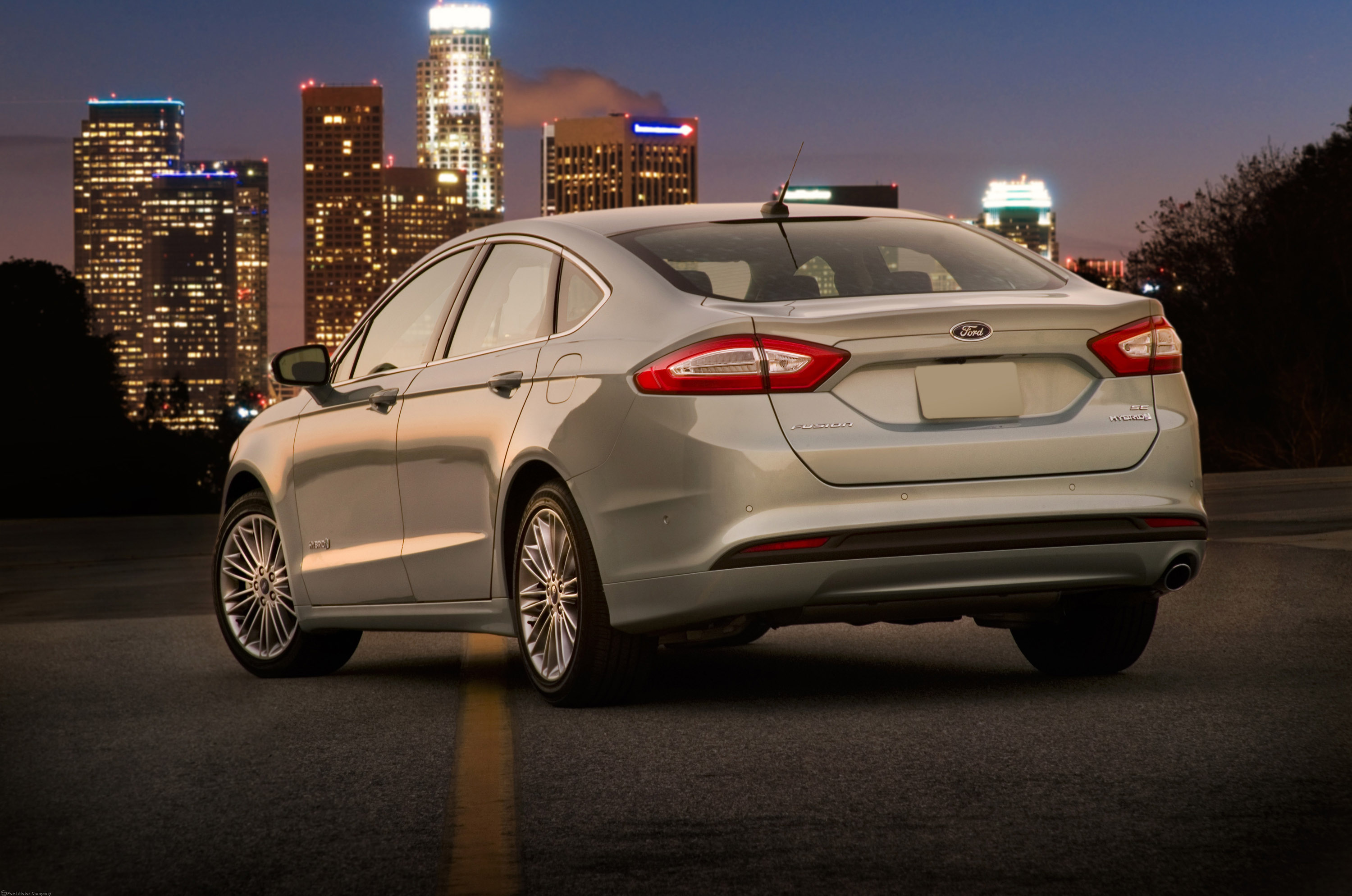 Ford Mondeo/Fusion photo #24