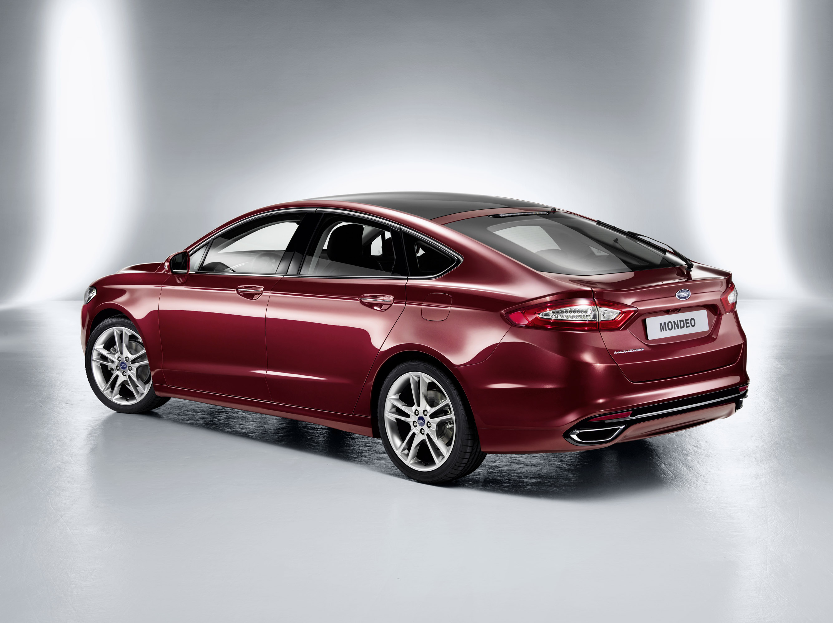 Ford Mondeo/Fusion photo #28