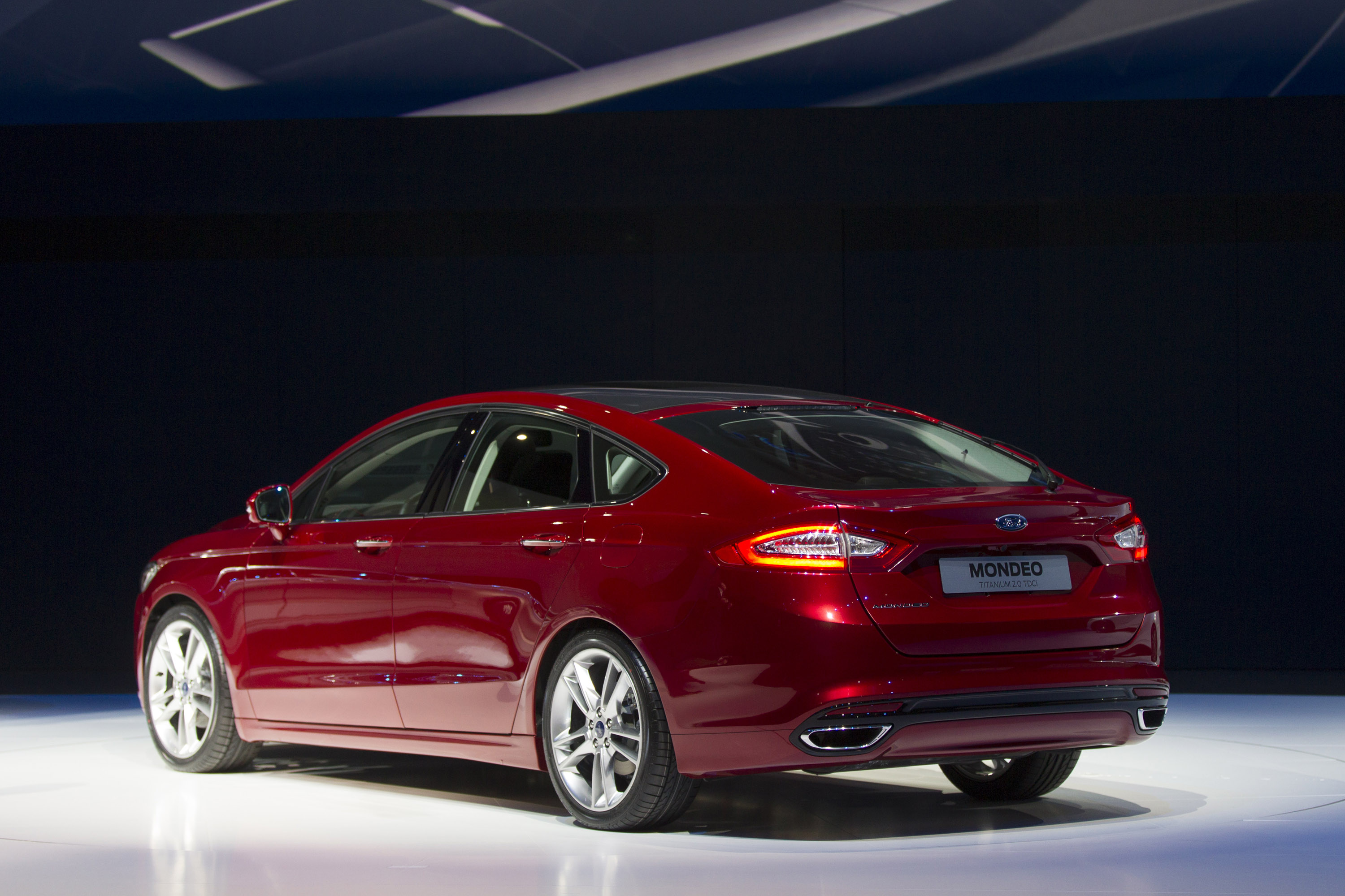 Ford Mondeo/Fusion photo #29