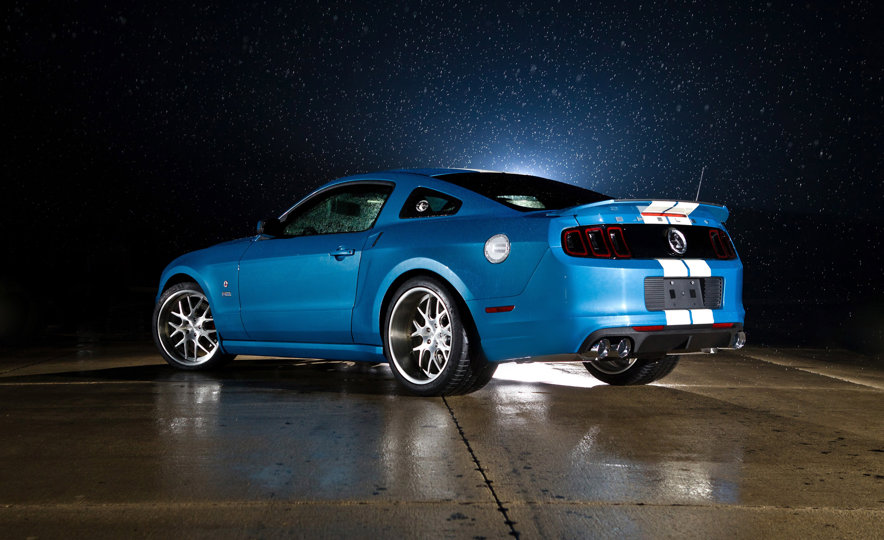 Ford Mustang Shelby GT500 Cobra photo #2