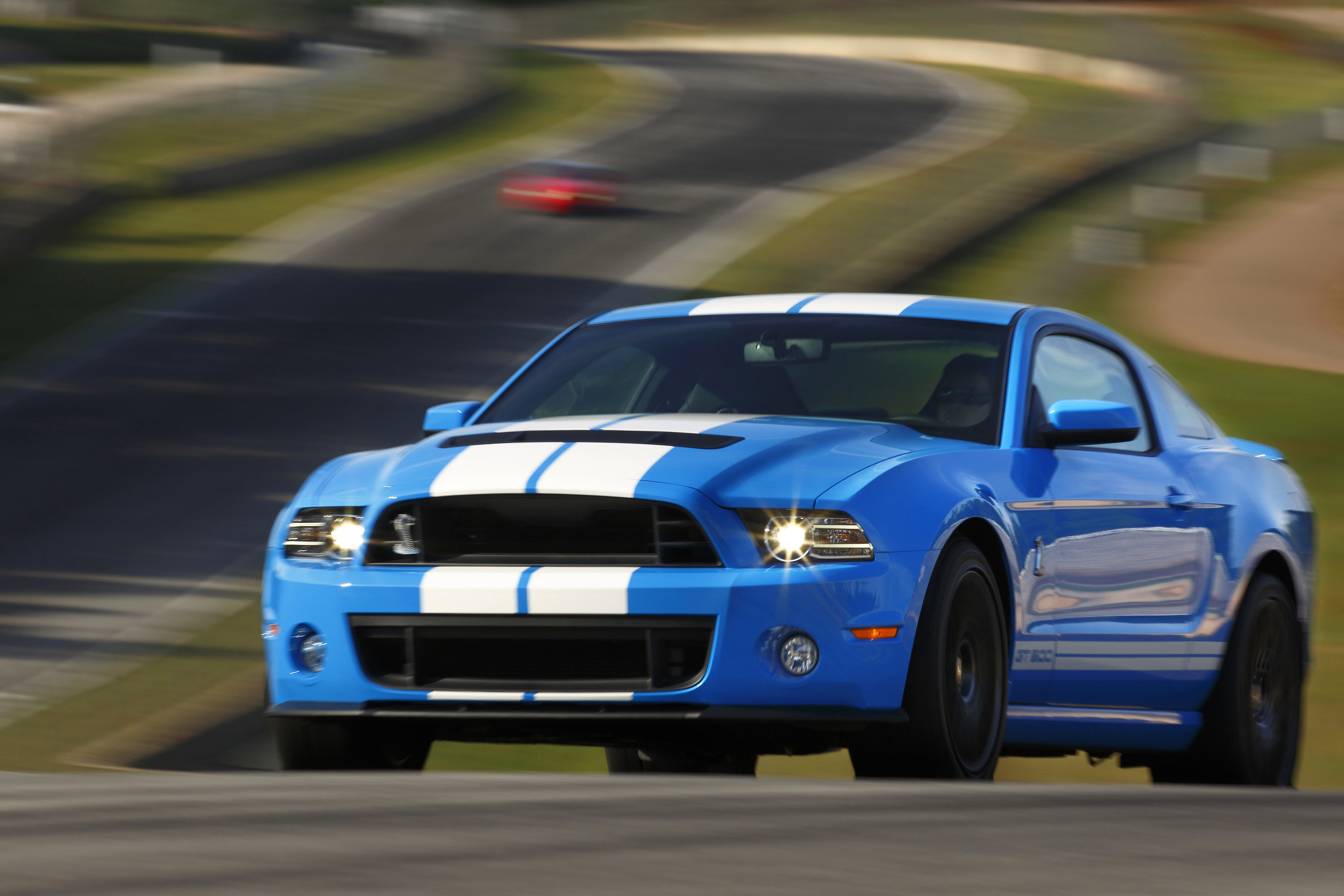 Мустанг шелби цена. Ford Mustang Shelby gt500 2013. Форд Мустанг gt500 Shelby 2013. Форд Мустанг Шелби gt 500. Форд Мустанг Шелби 2000.