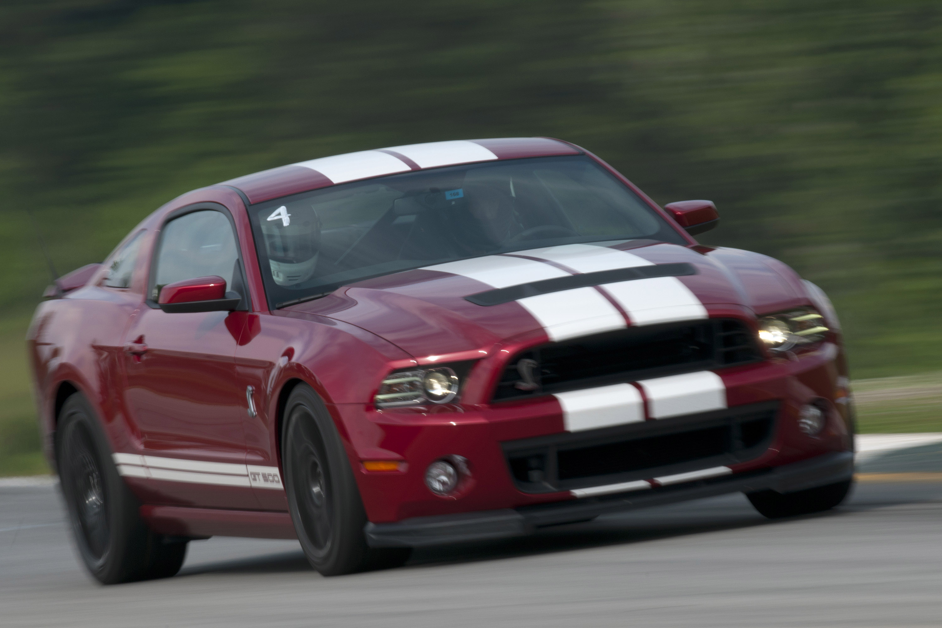 Ford Mustang photo #34