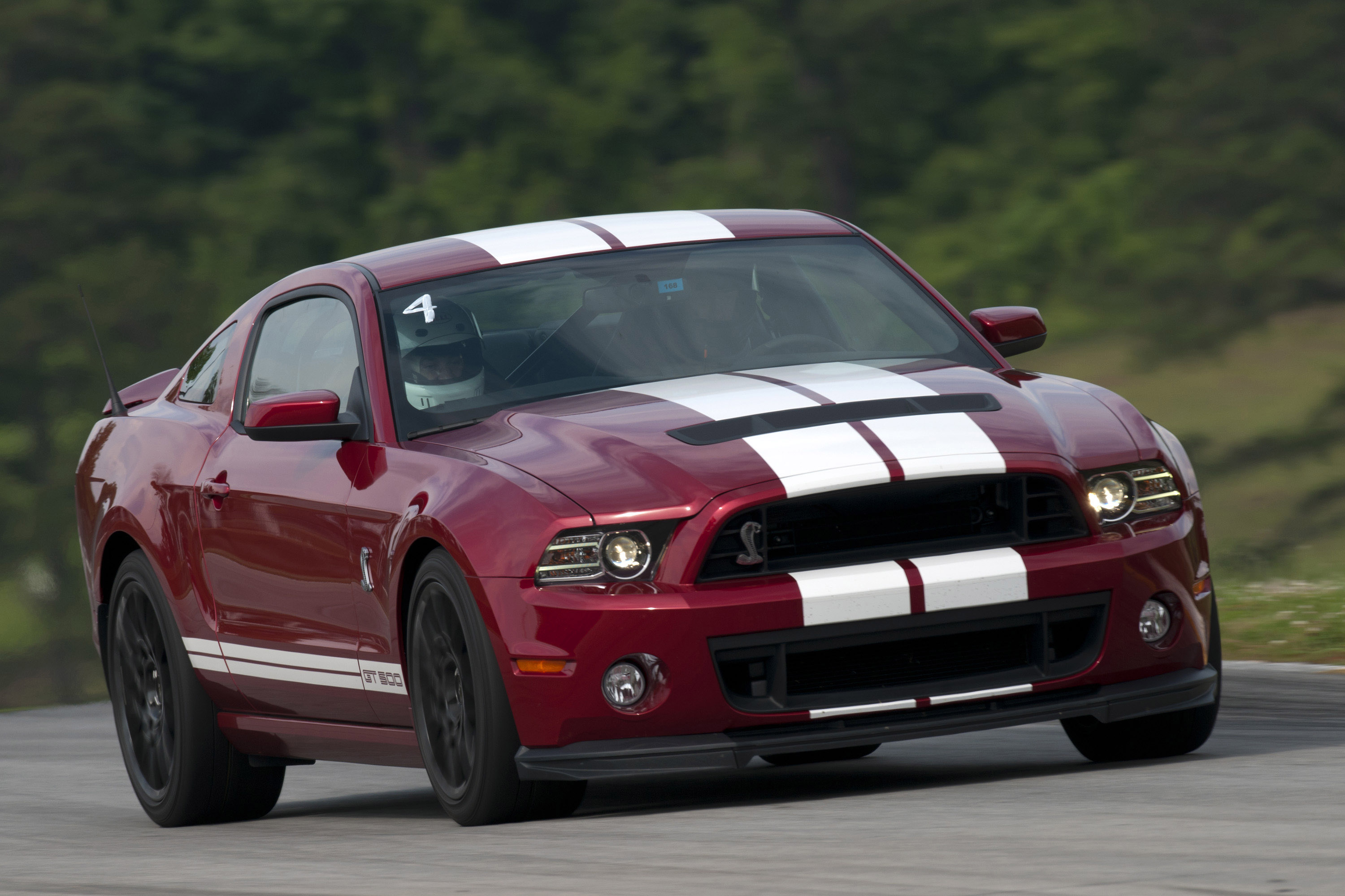 Ford Mustang photo #36