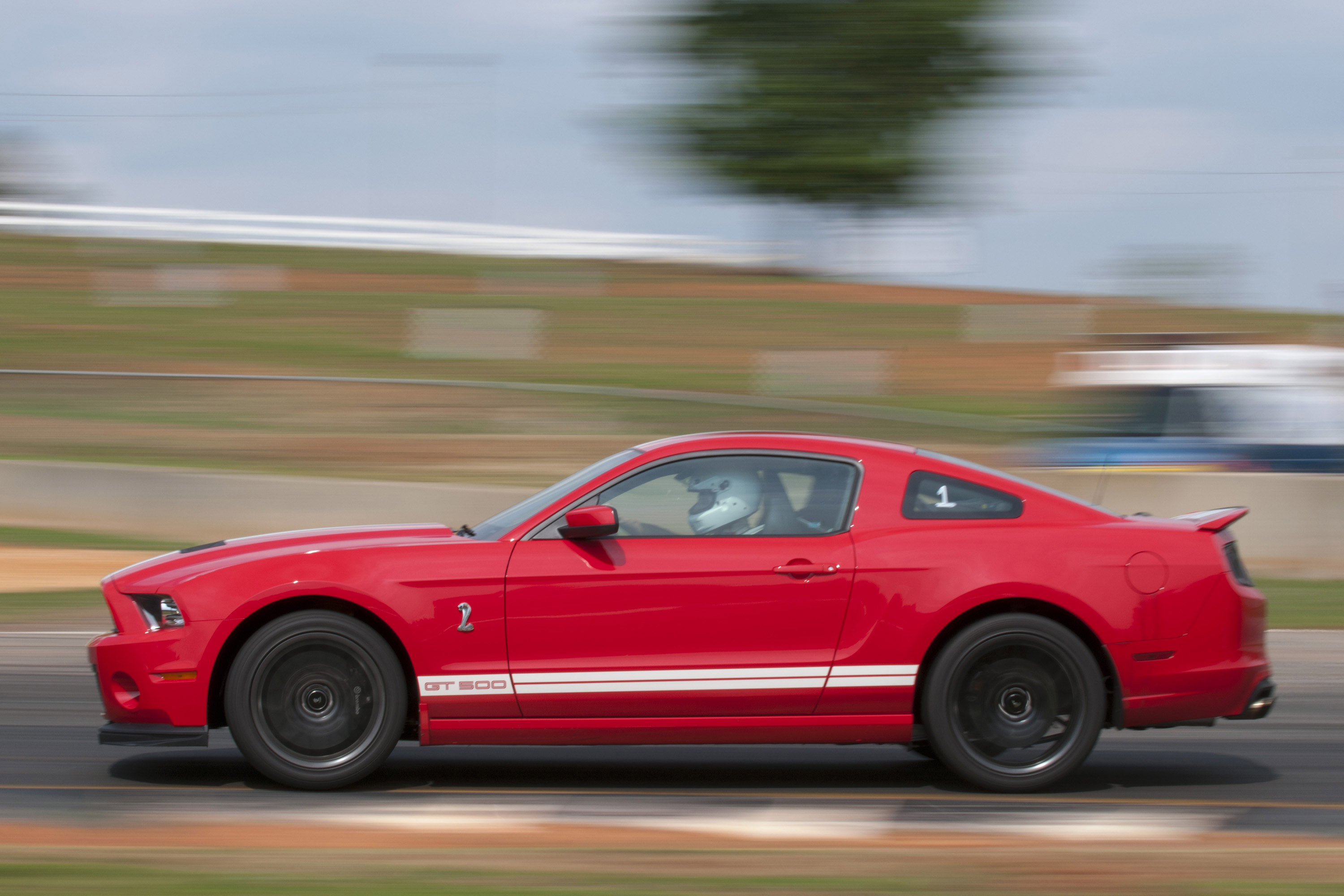 Ford Mustang photo #50