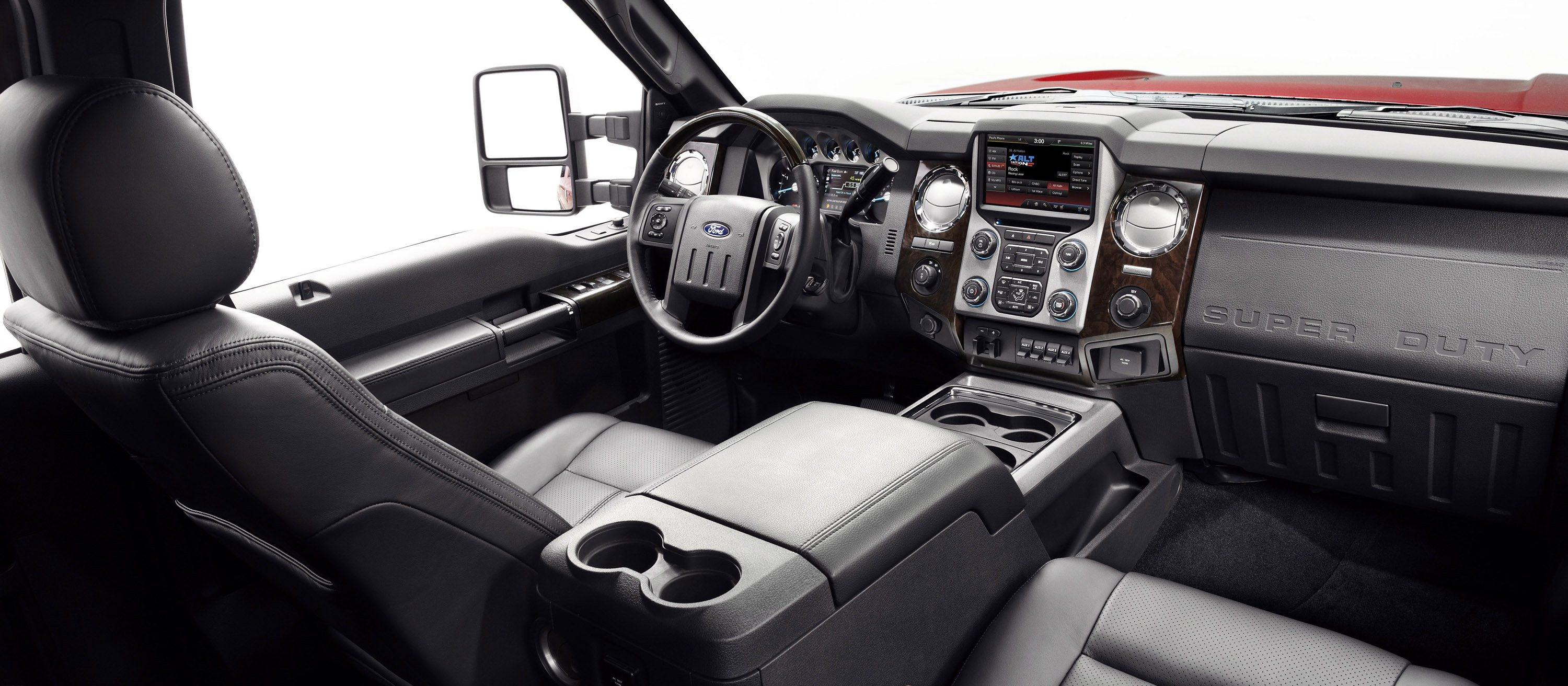 Ford Super Duty Platinum photo #32