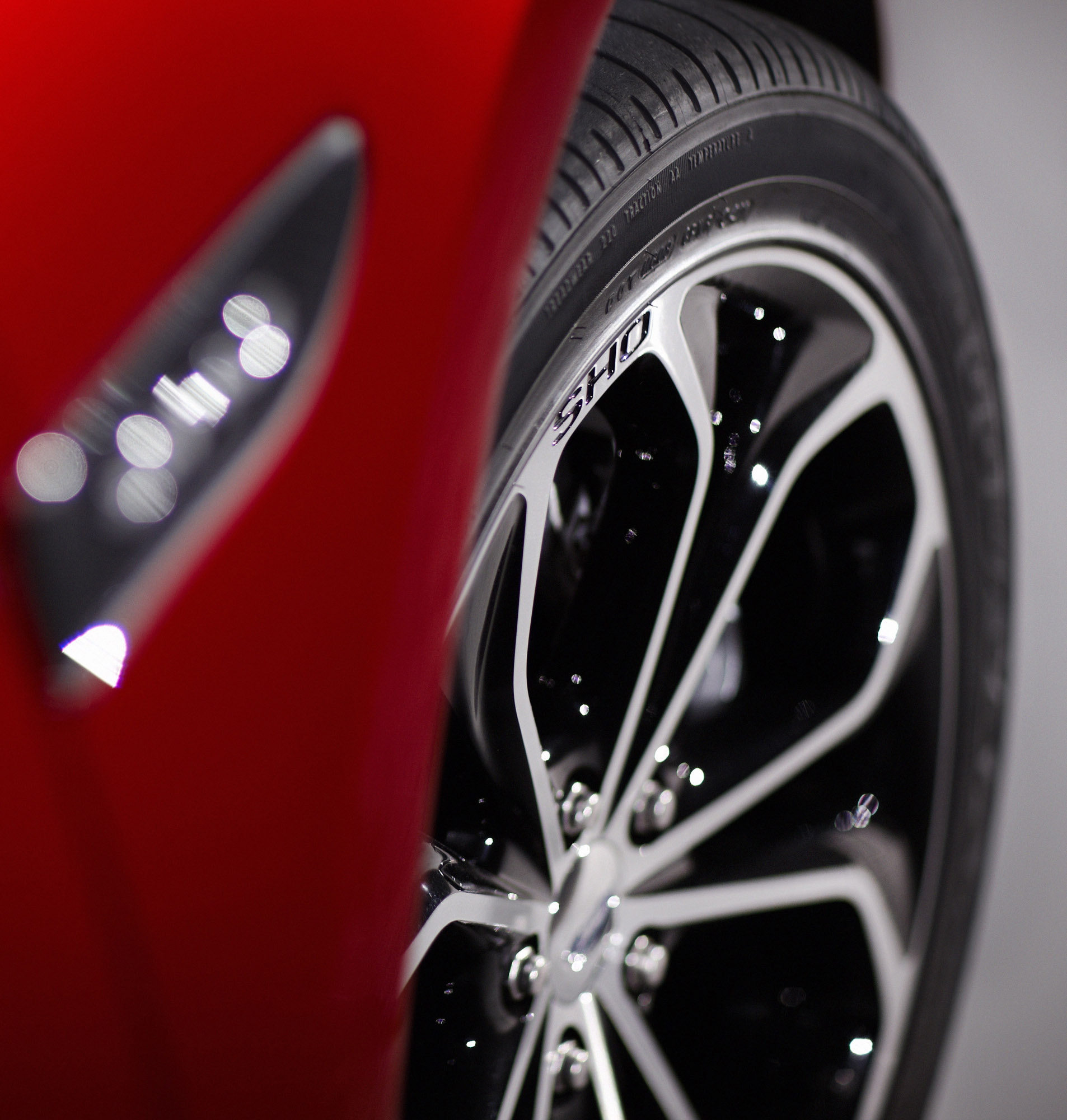 Ford Taurus SHO photo #25