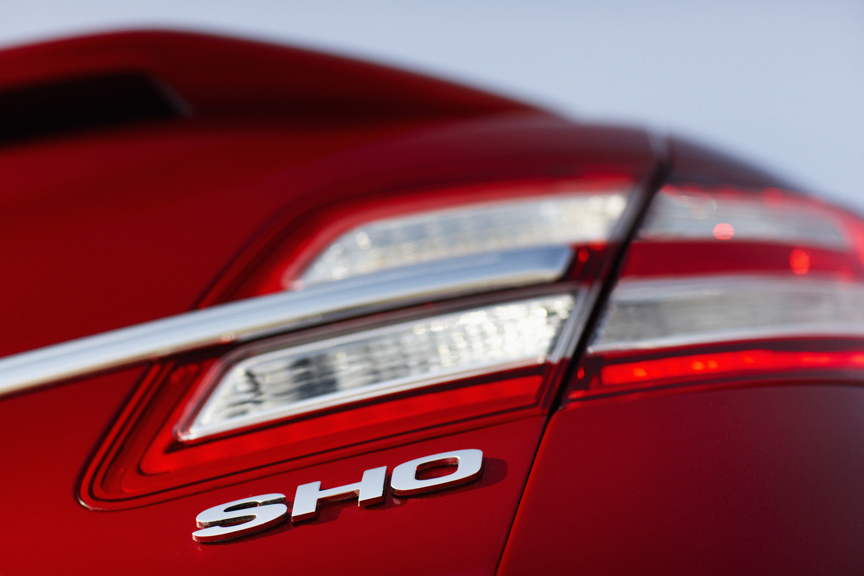 Ford Taurus SHO photo #28
