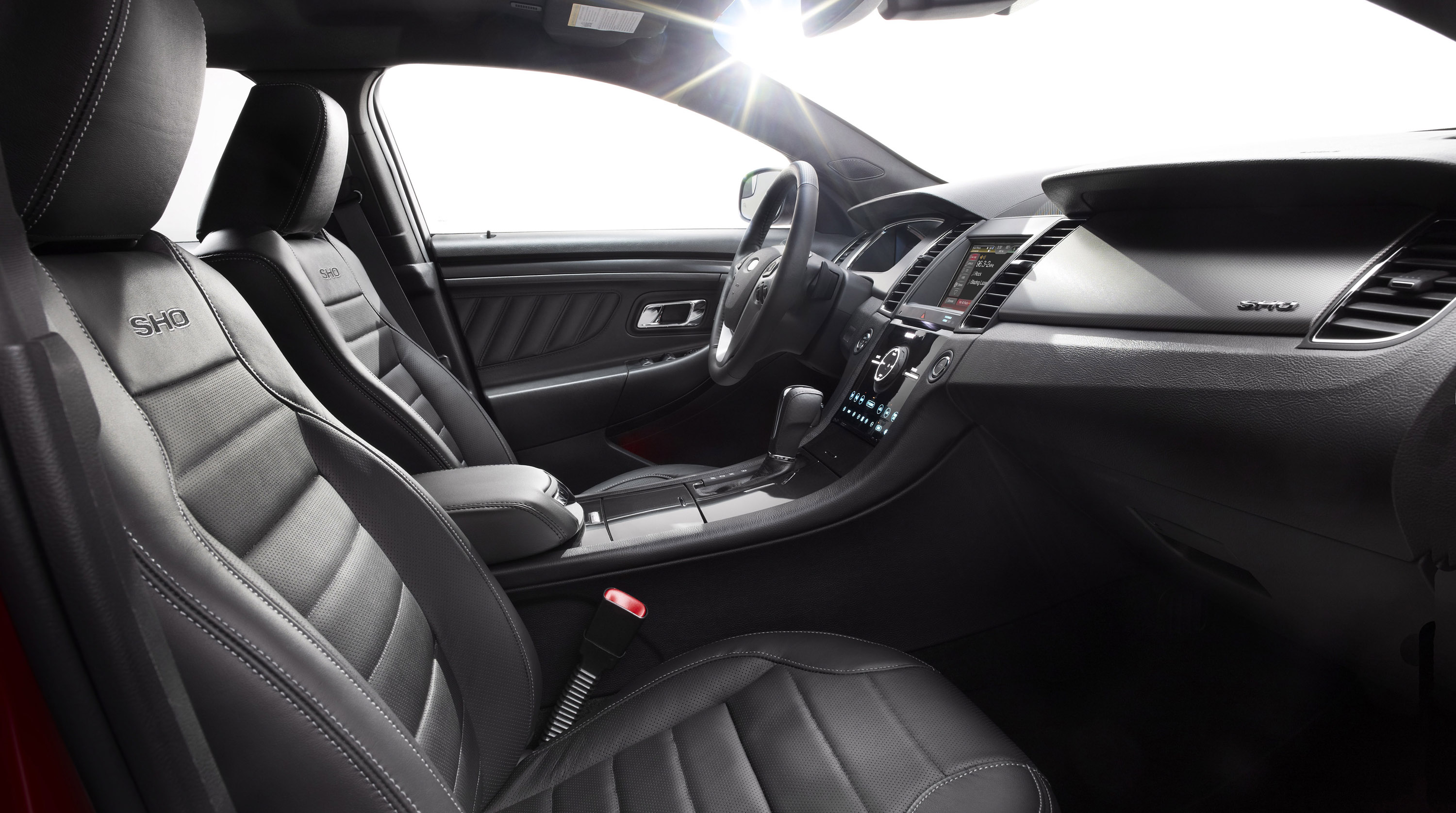 Ford Taurus SHO photo #31