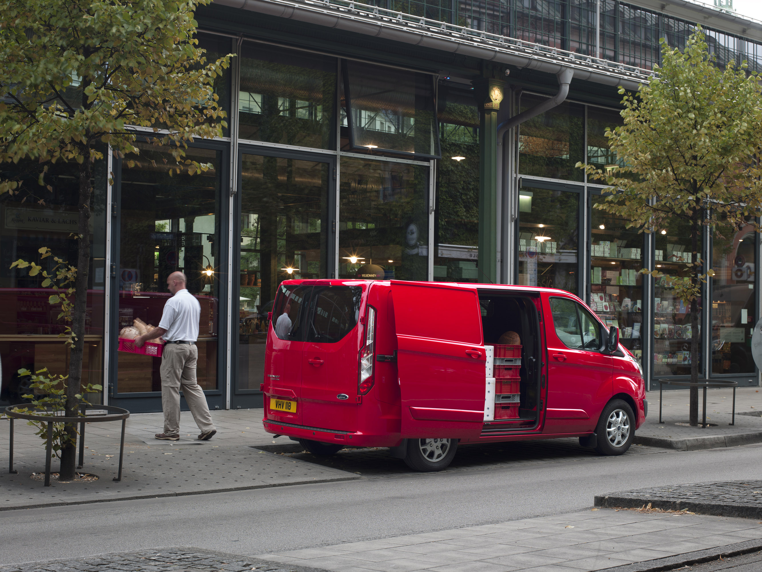 Ford Transit Custom photo #25
