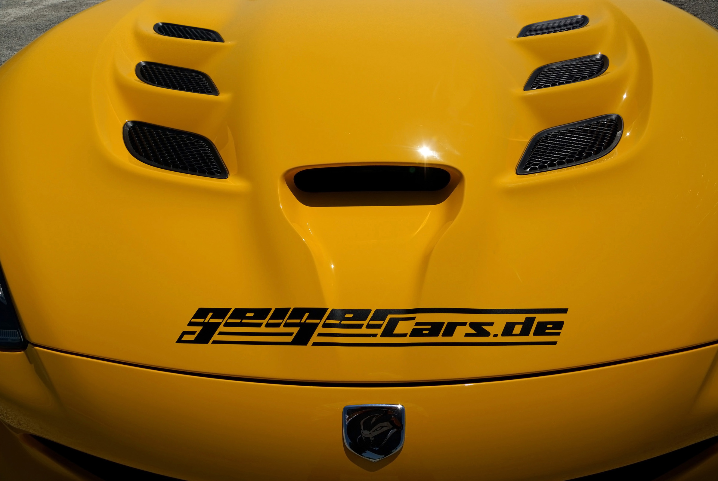 GeigerCars SRT Viper photo #20